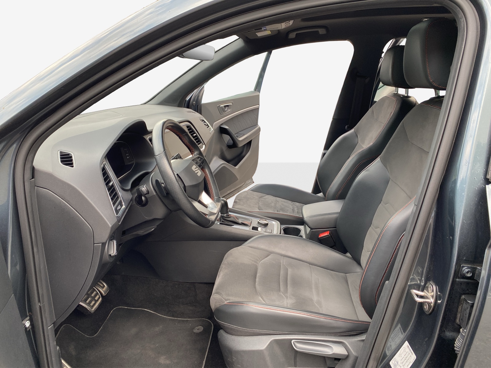 SEAT Ateca 2.0 TSI Hola FR 4Drive DSG-image-6