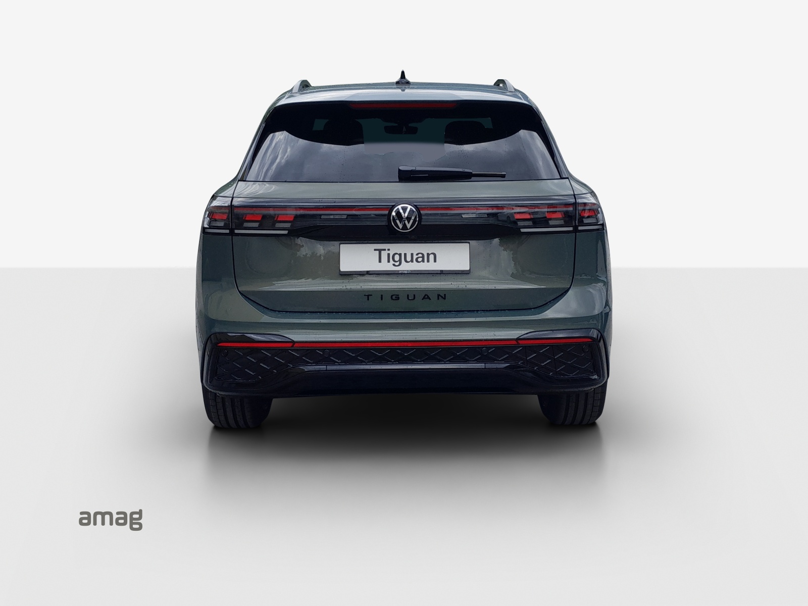 VW Tiguan 2.0 TSI DSG R-Line Plus 4Motion-showroom-element-3