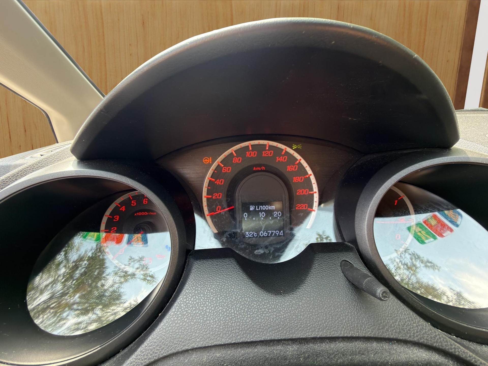 HONDA Jazz 1.4i Comfort Plus-image-10