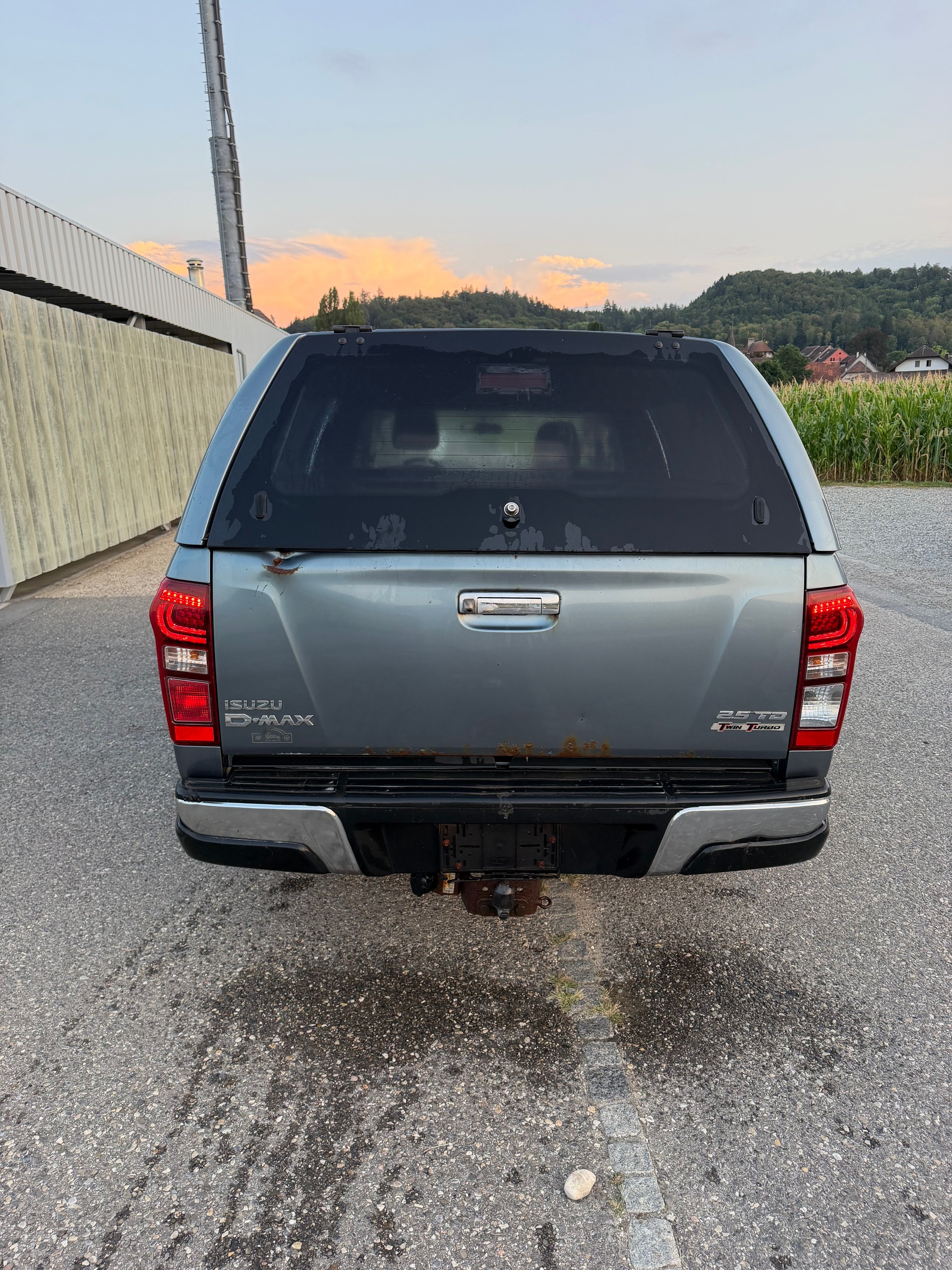 ISUZU D-MAX 2.5 SpaceCab Solar 4x4 A-image-6