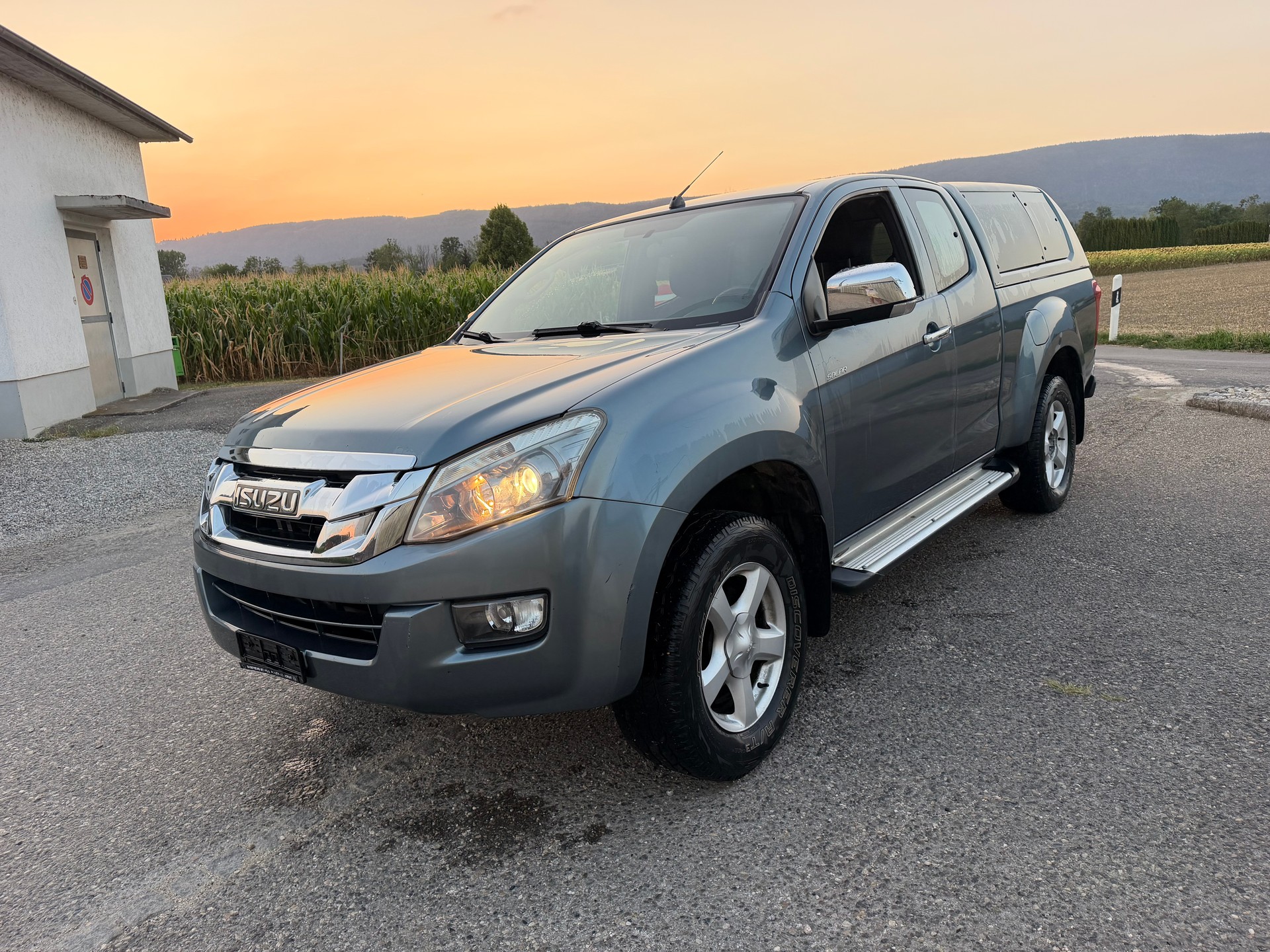 ISUZU D-MAX 2.5 SpaceCab Solar 4x4 A-image-11