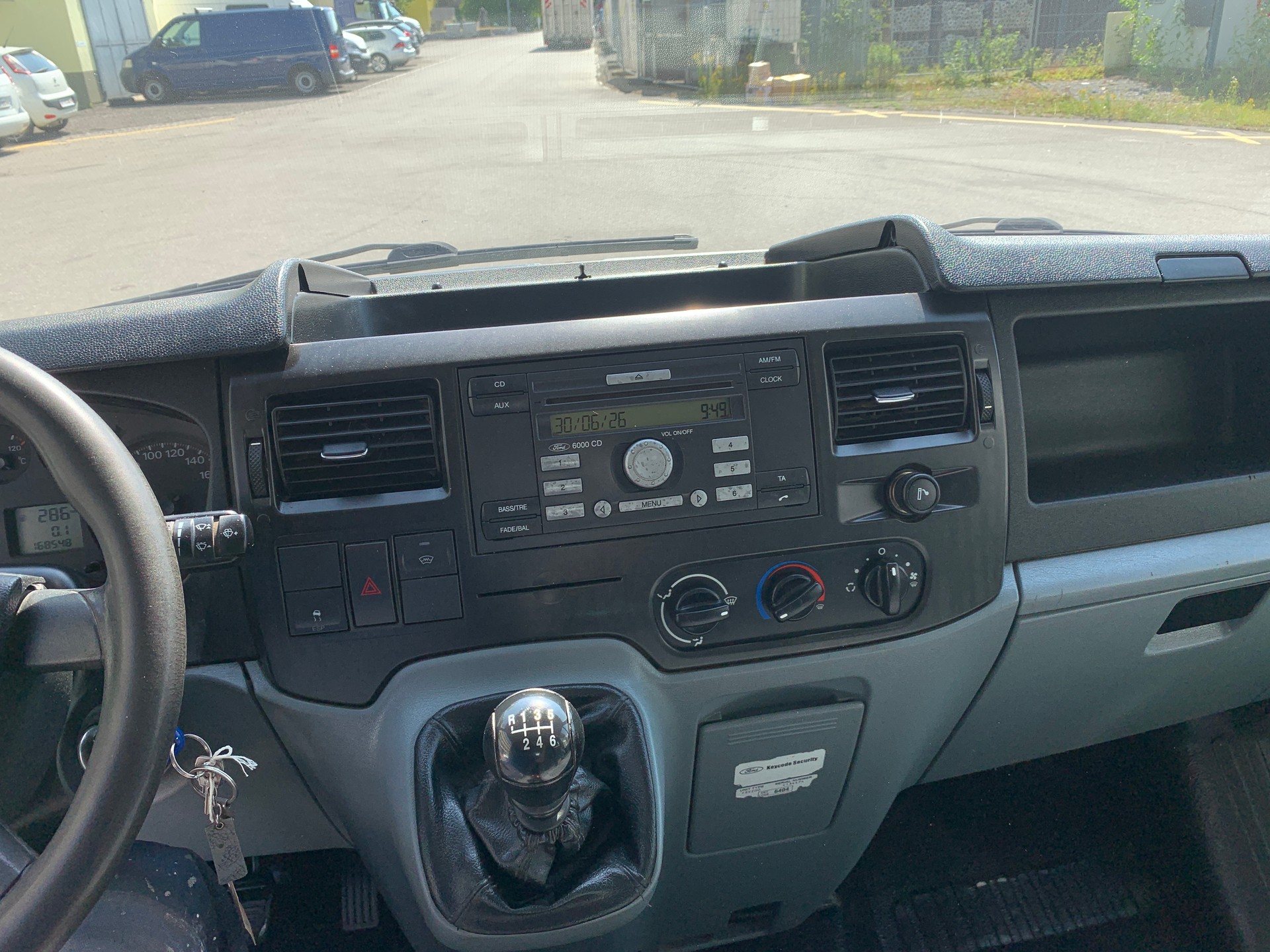 FORD Transit-image-7
