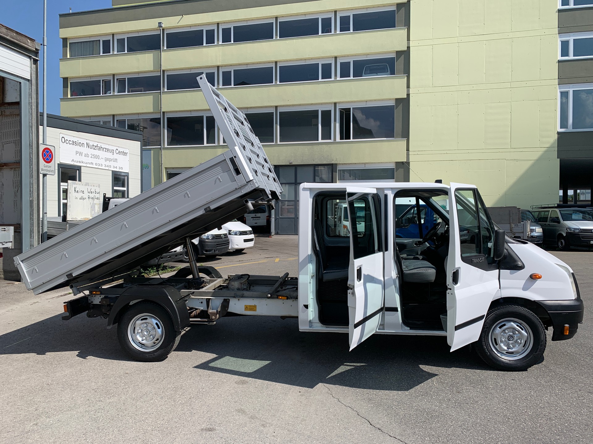 FORD Transit-image-4