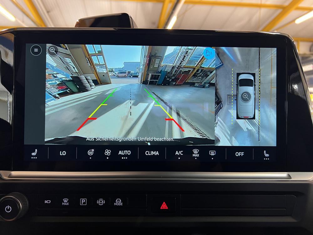VW Caravelle 2.5TSI eHYBRID 16,5 kWh Life Aut.8-image-9