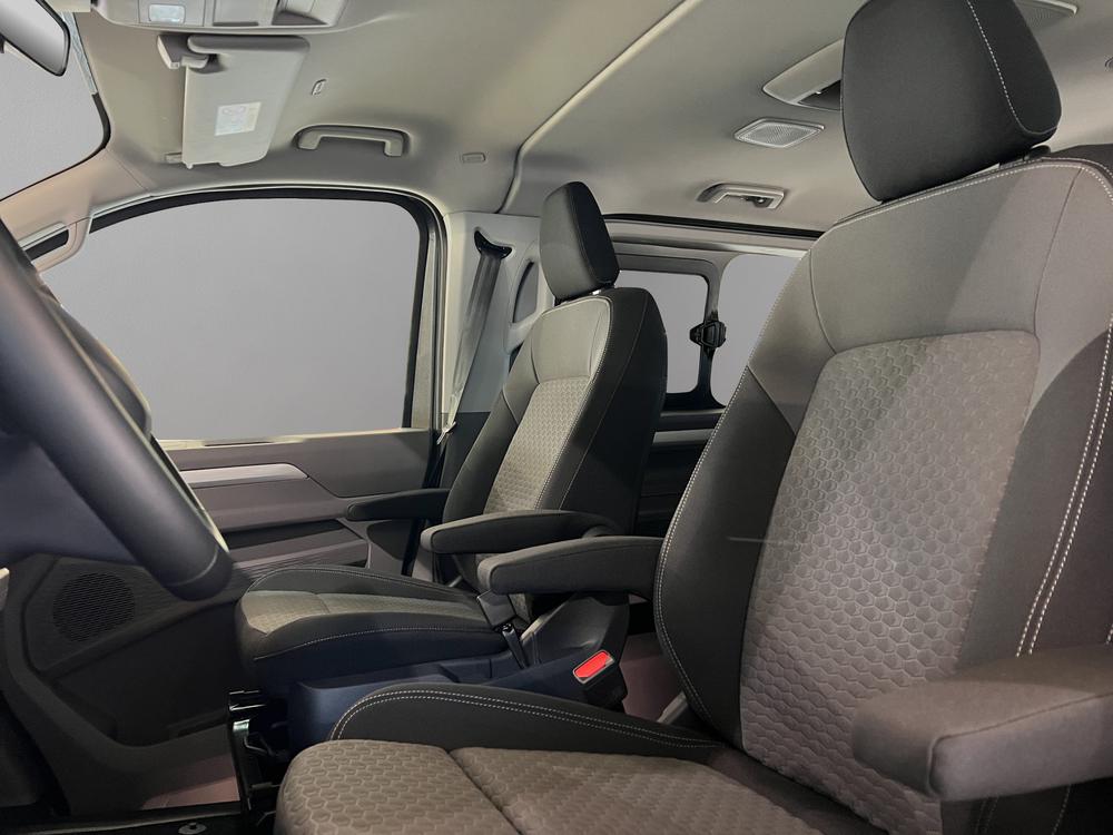 VW Caravelle 2.5TSI eHYBRID 16,5 kWh Life Aut.8-image-5