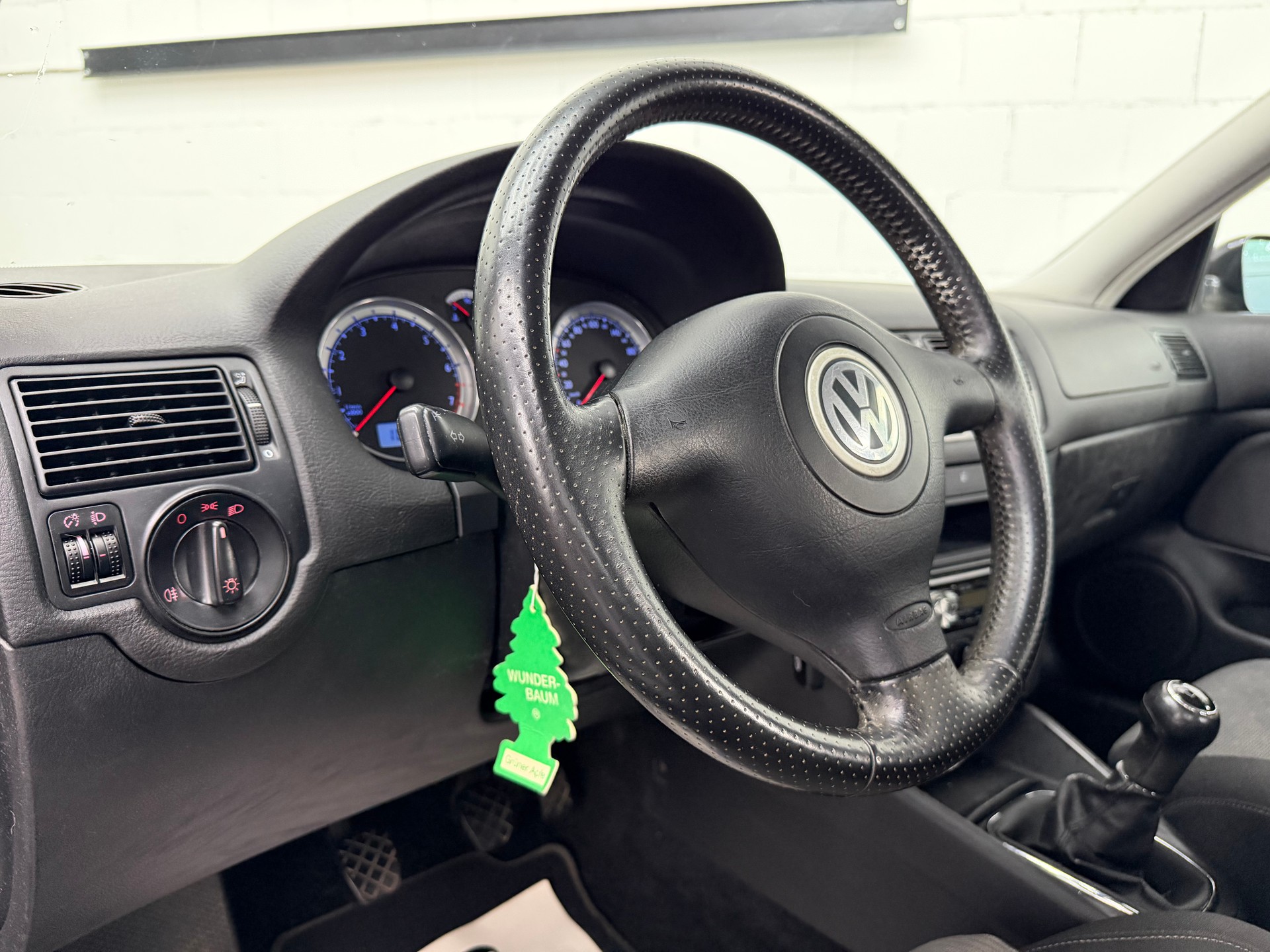 VW Golf 1.6 16V Pacific⭐️-image-8