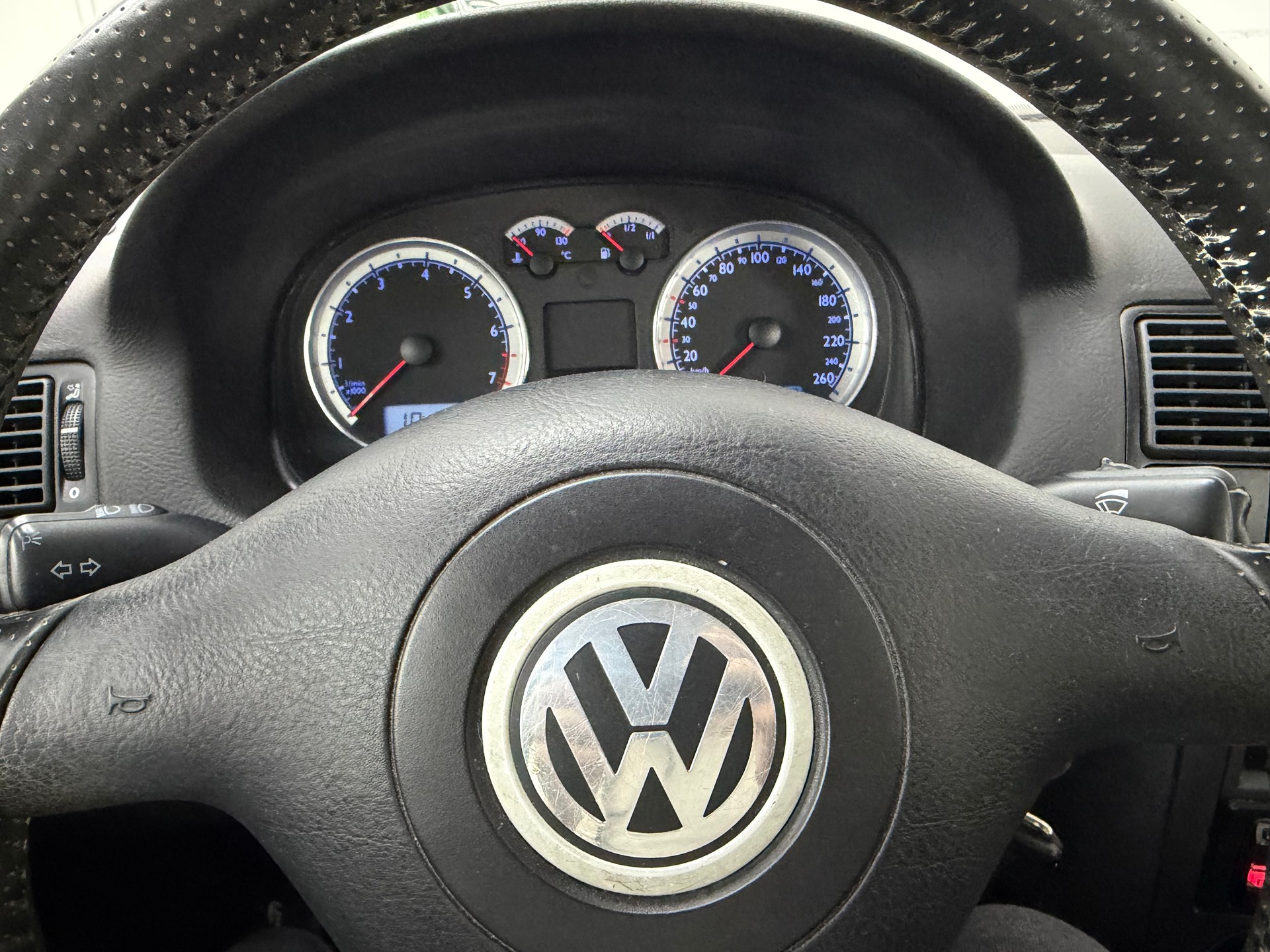 VW Golf 1.6 16V Pacific⭐️-image-10