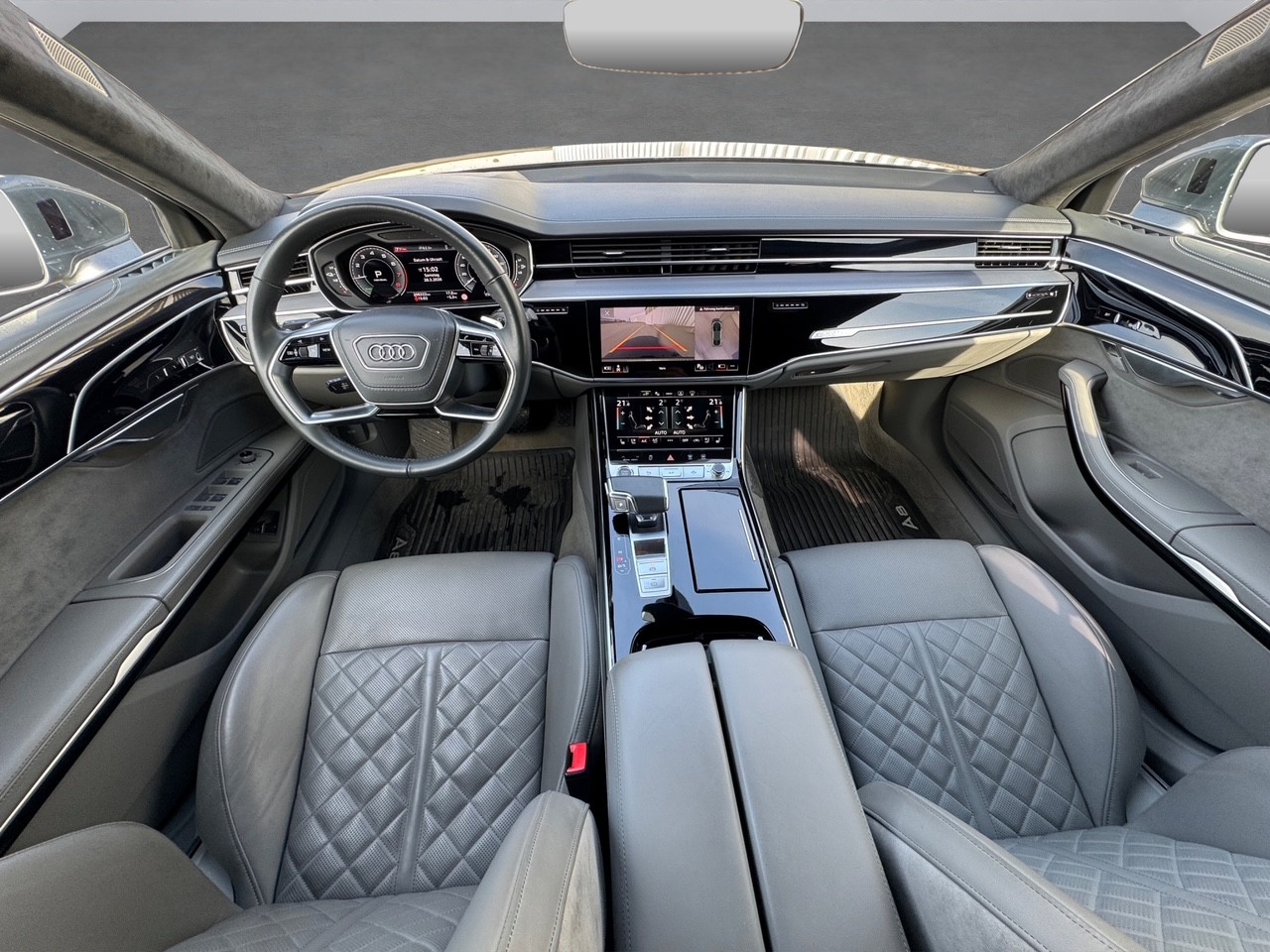 AUDI A8 60 L TFSI e quattro tiptronic-image-9