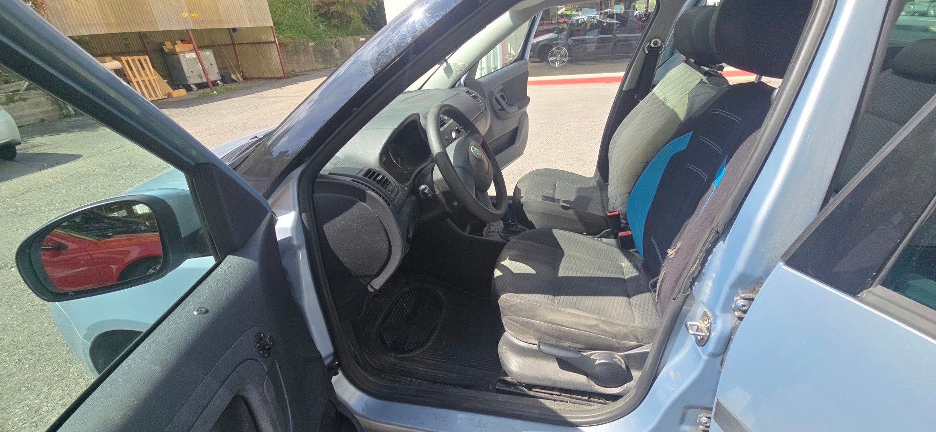 SKODA Roomster 1.2 TSI Style DSG-image-7