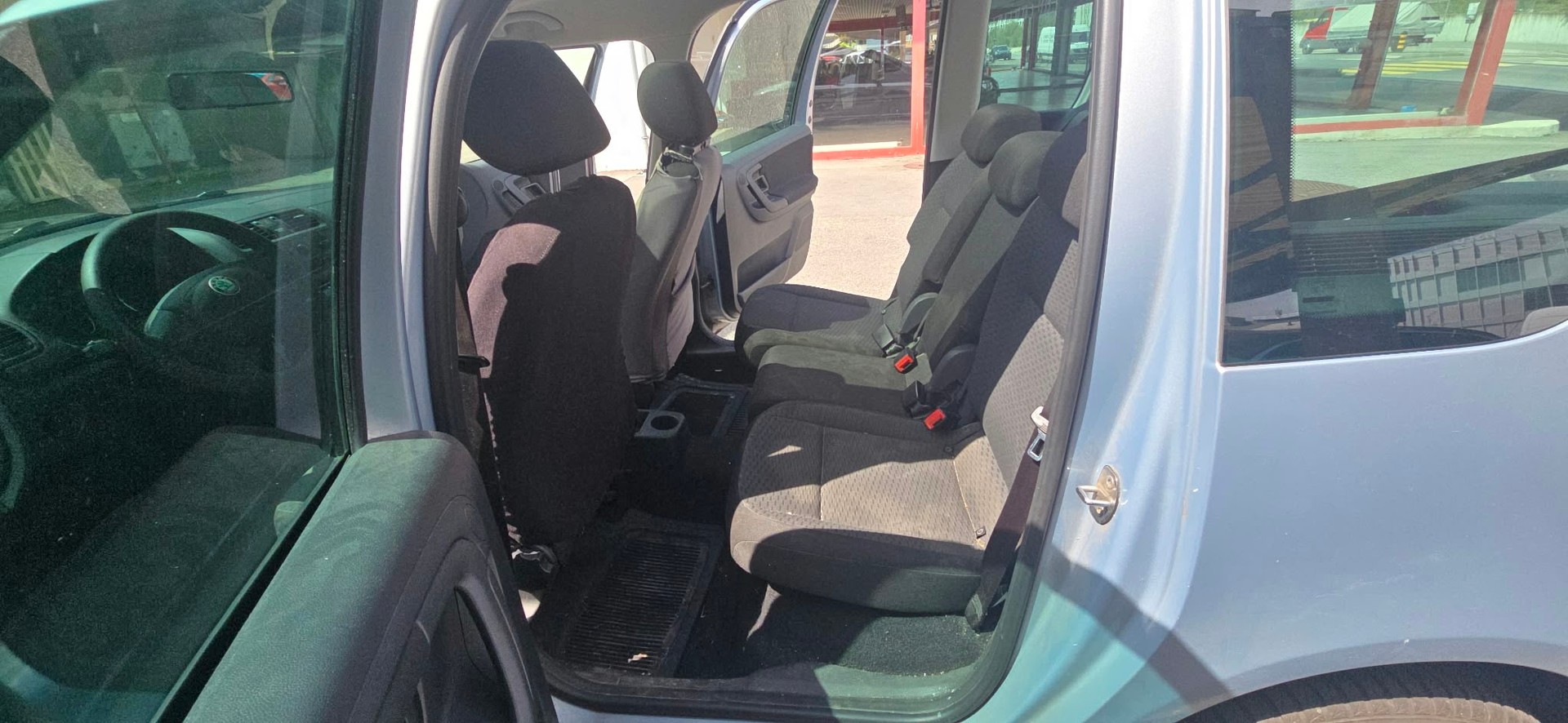 SKODA Roomster 1.2 TSI Style DSG-image-9