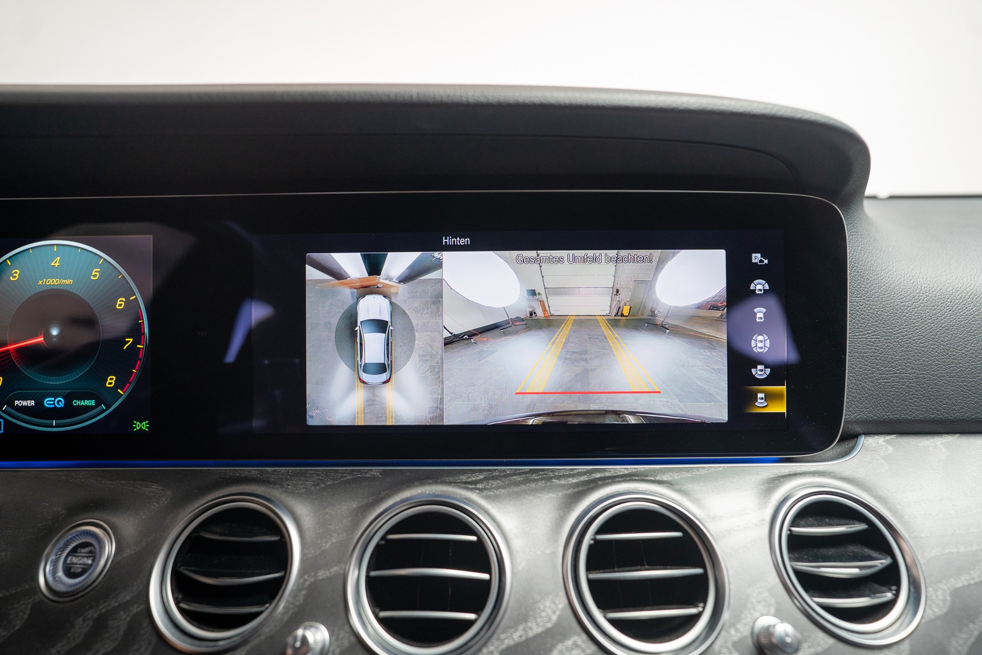 MERCEDES-BENZ E 200 Avantgarde 4matic / CH-Fahrzeug / 360°Kamera / Ambientebeleuchtung-image-14