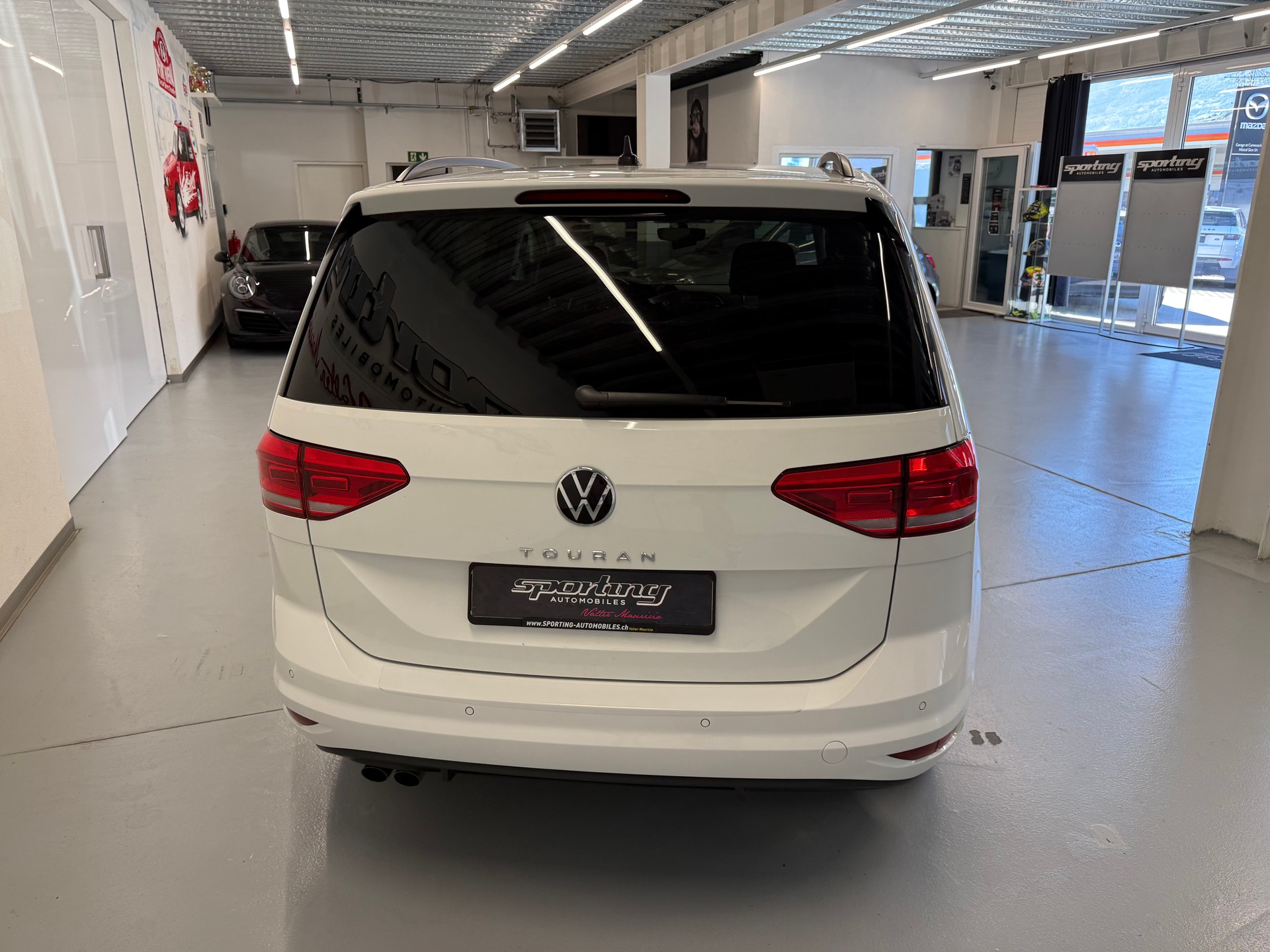 VW Touran 2.0 TDI 7 places BlueMotion Technology Comfortline DSG-image-8