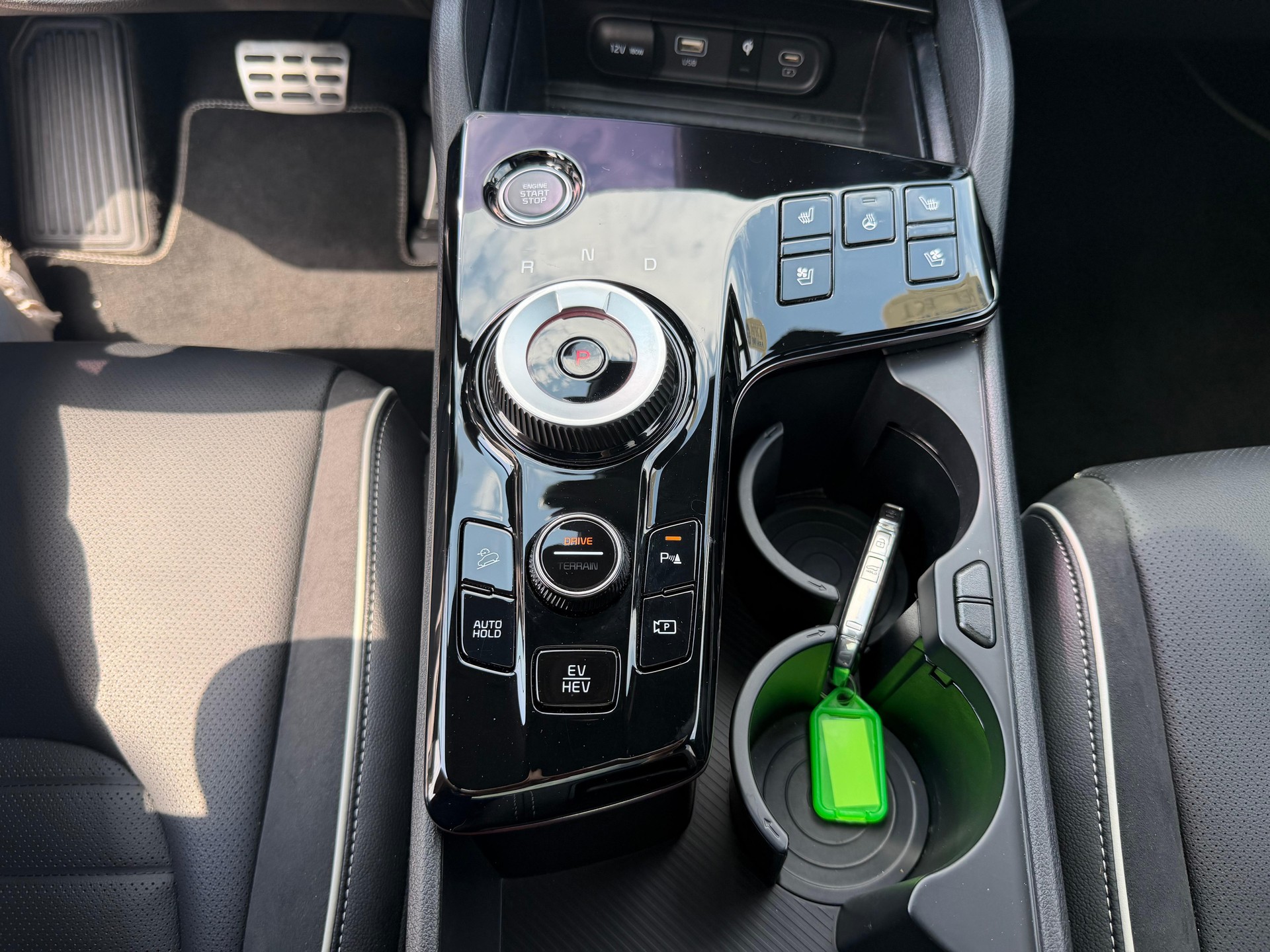 KIA Sportage 1.6 T-GDi PHEV GT-Line-image-5