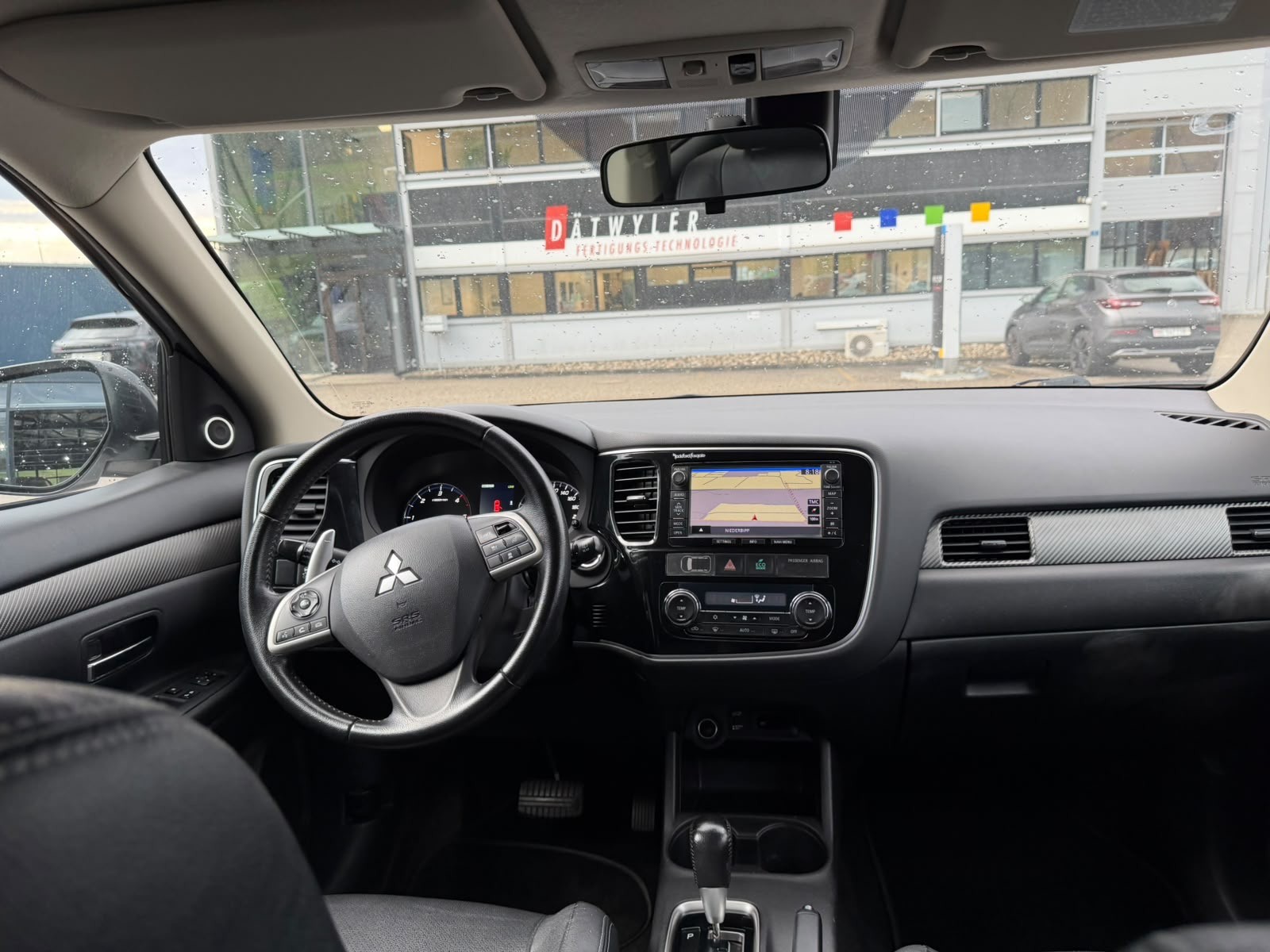 MITSUBISHI Outlander 2.2 DID Navigator Safety 4WD Automatic-image-15
