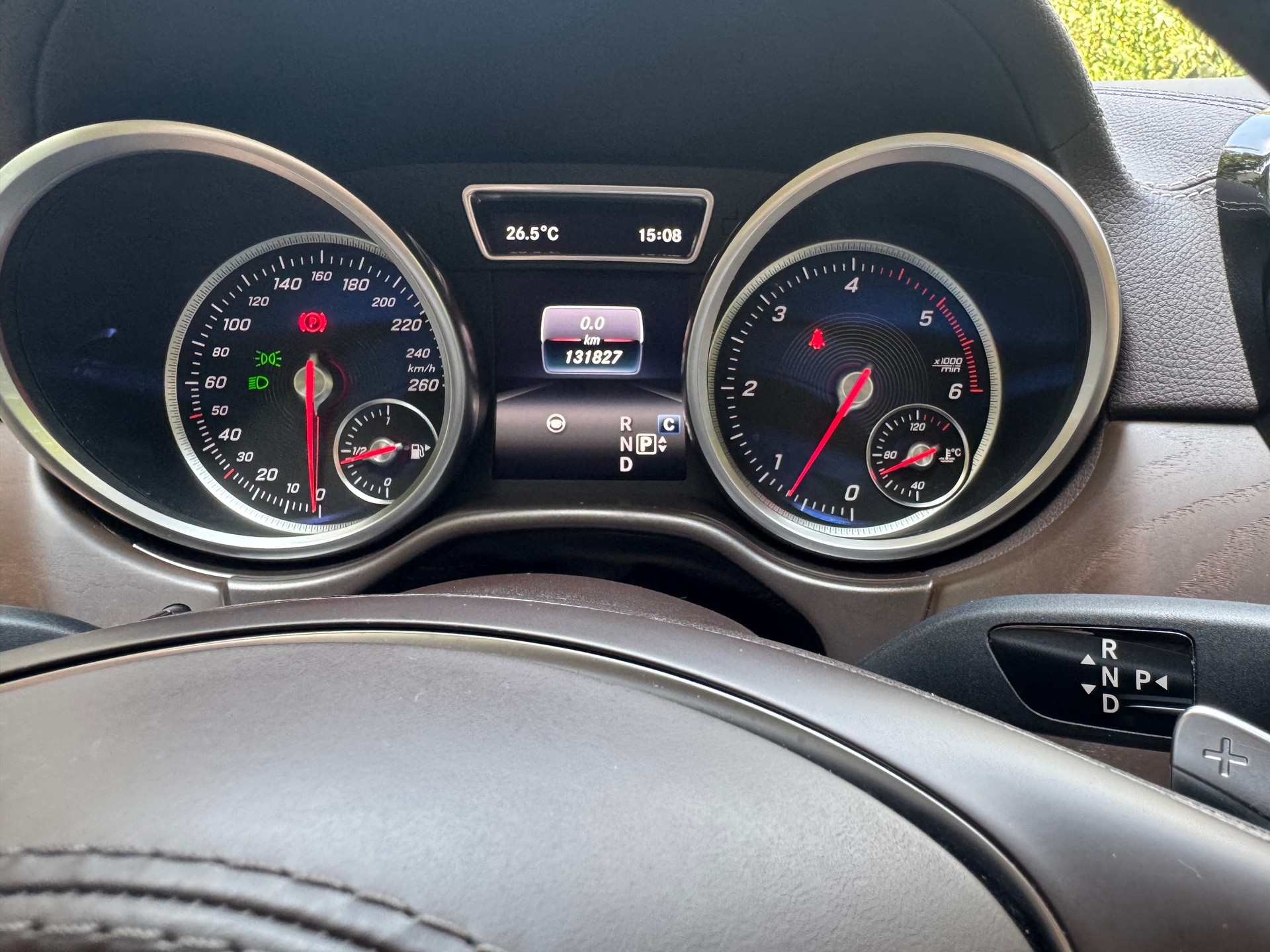 MERCEDES-BENZ GLS 350 d V6-image-9