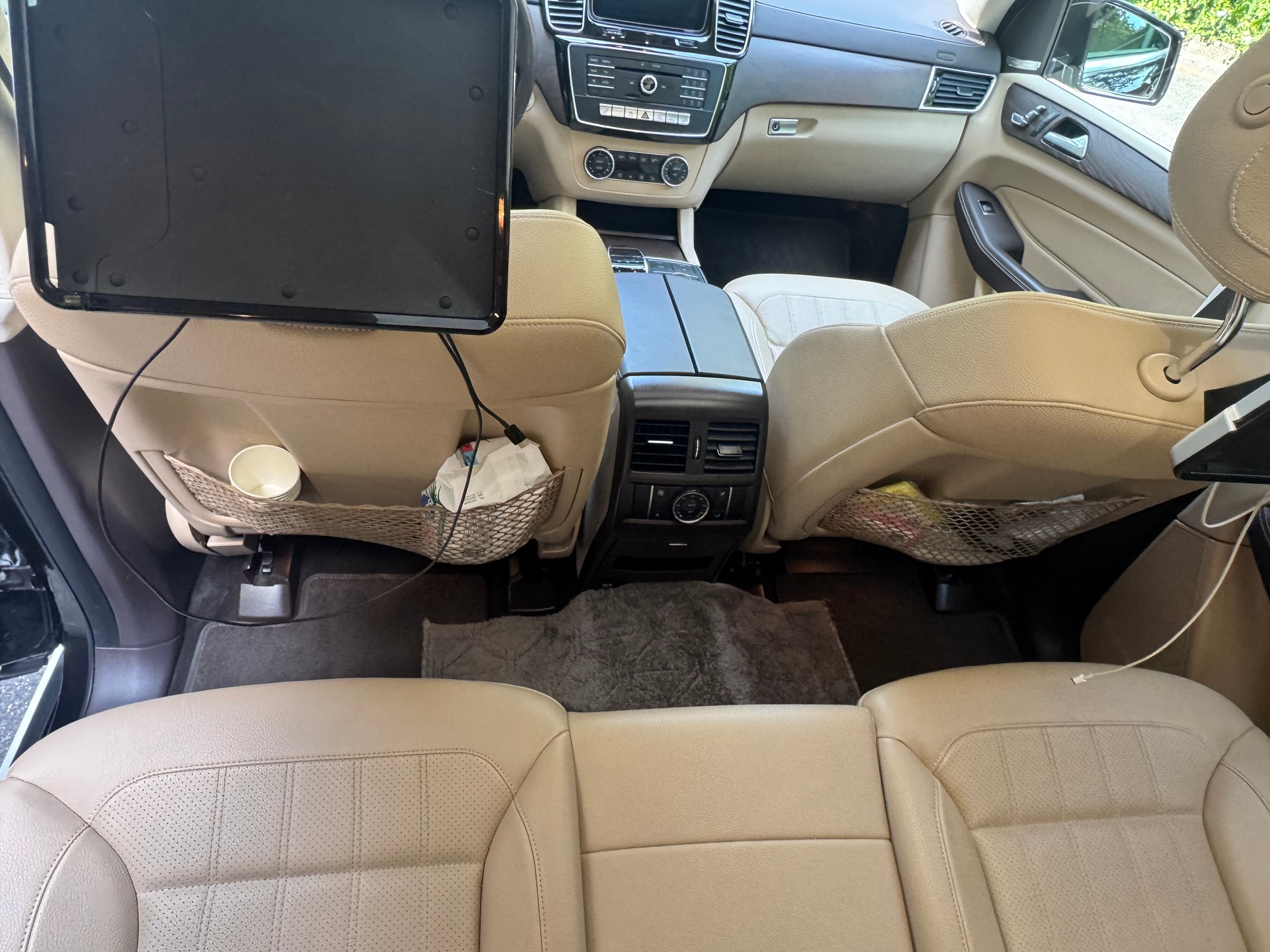 MERCEDES-BENZ GLS 350 d V6-image-8