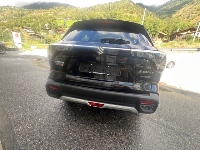 SUZUKI S-Cross 1.5 Compact Top Hybrid-image-5
