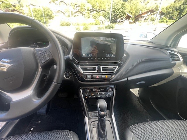 SUZUKI S-Cross 1.5 Compact Top Hybrid-image-11