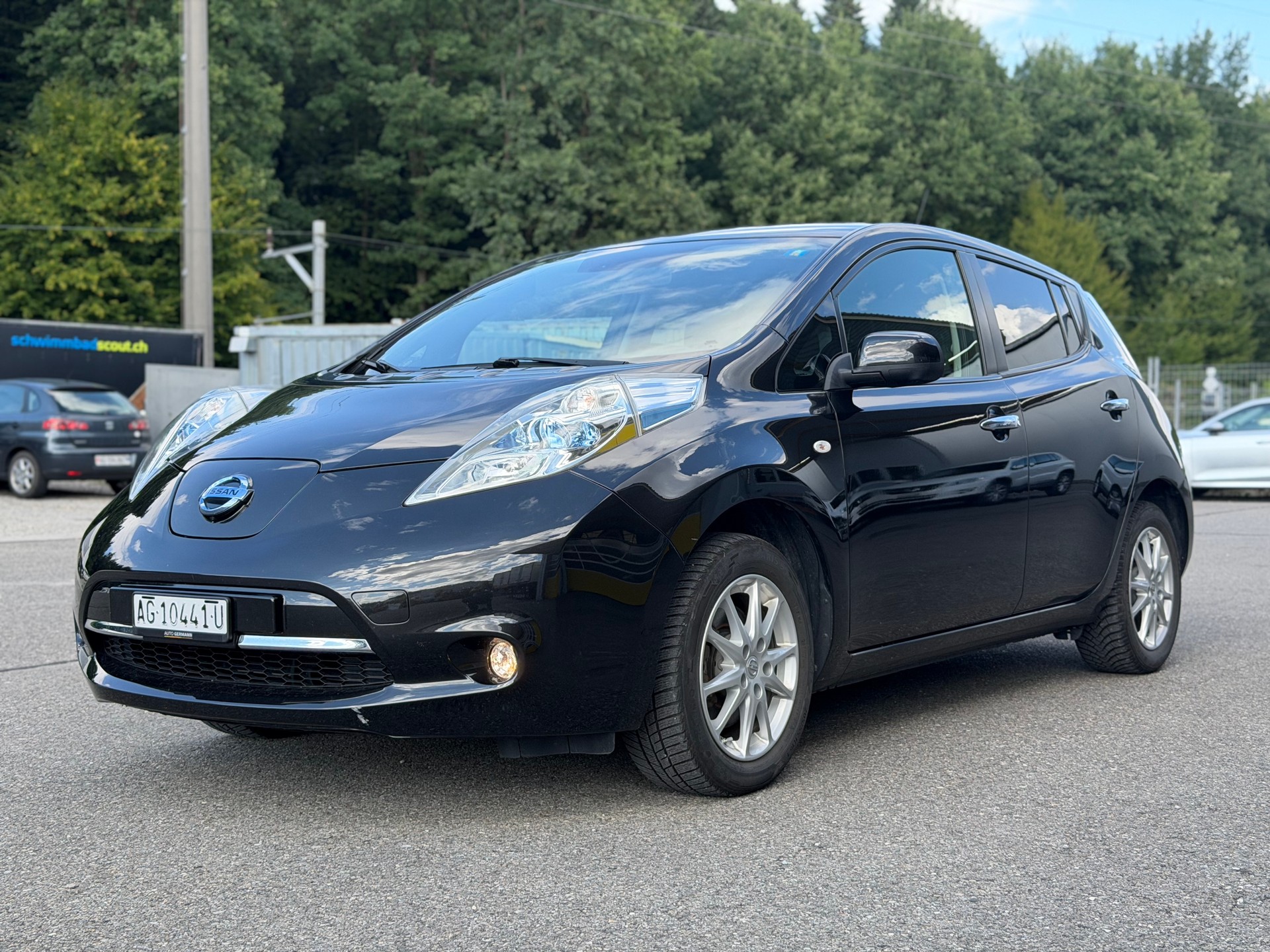 NISSAN Leaf acenta 24kWh (incl battery)-image-2