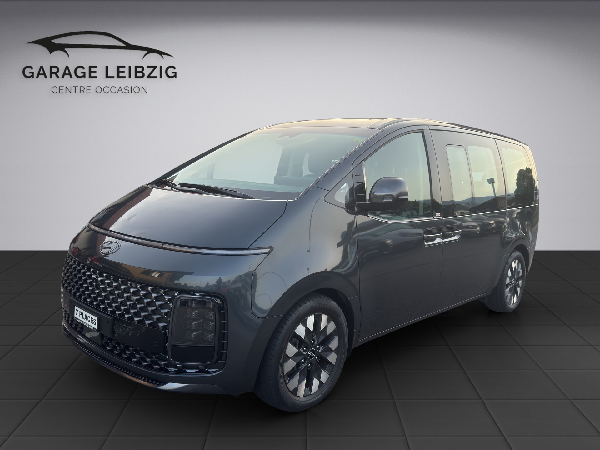 HYUNDAI Staria Premium 2.2 CRDI Vertex 4WD