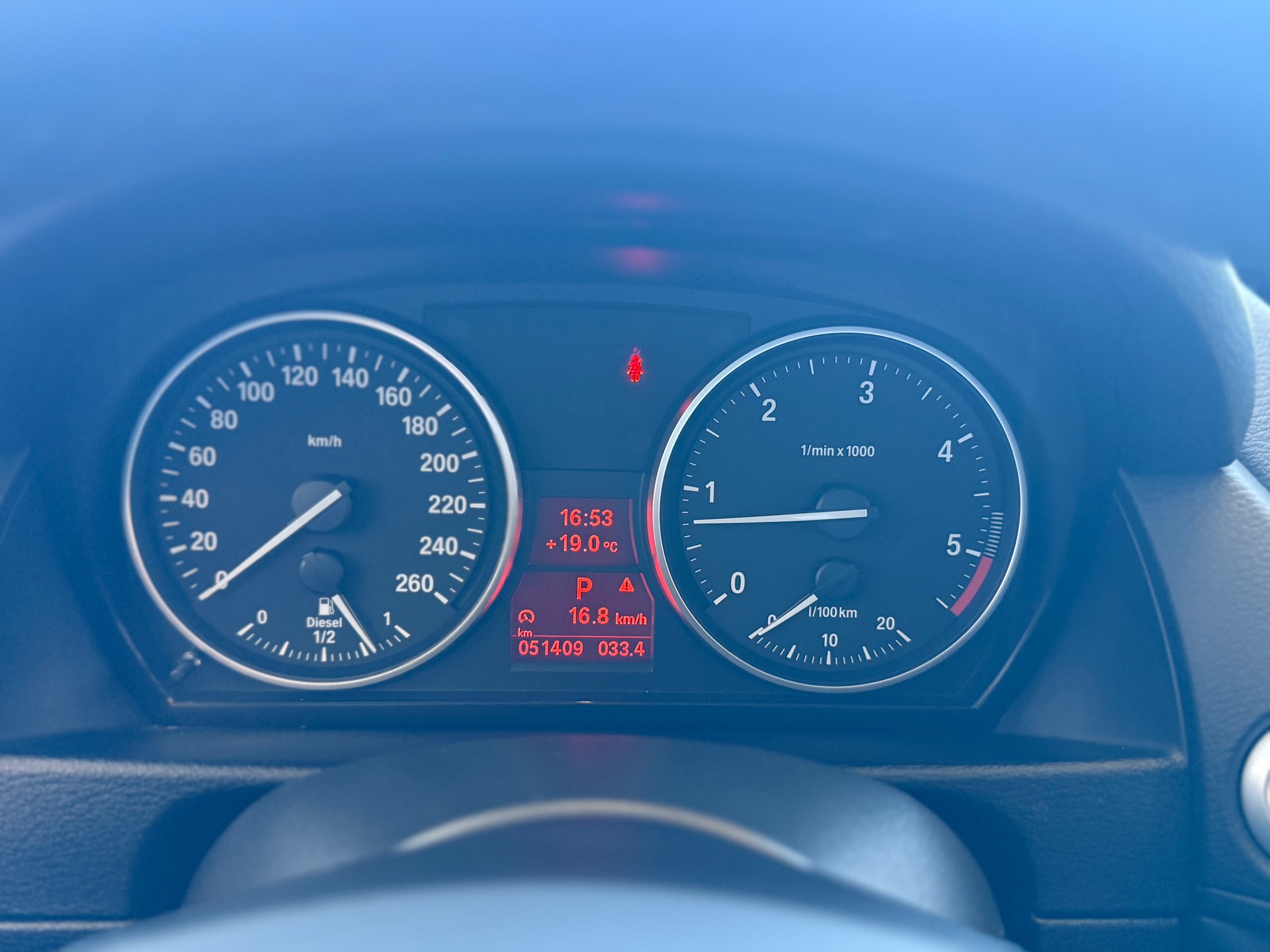 BMW X1 xDrive 18d Steptronic-image-10