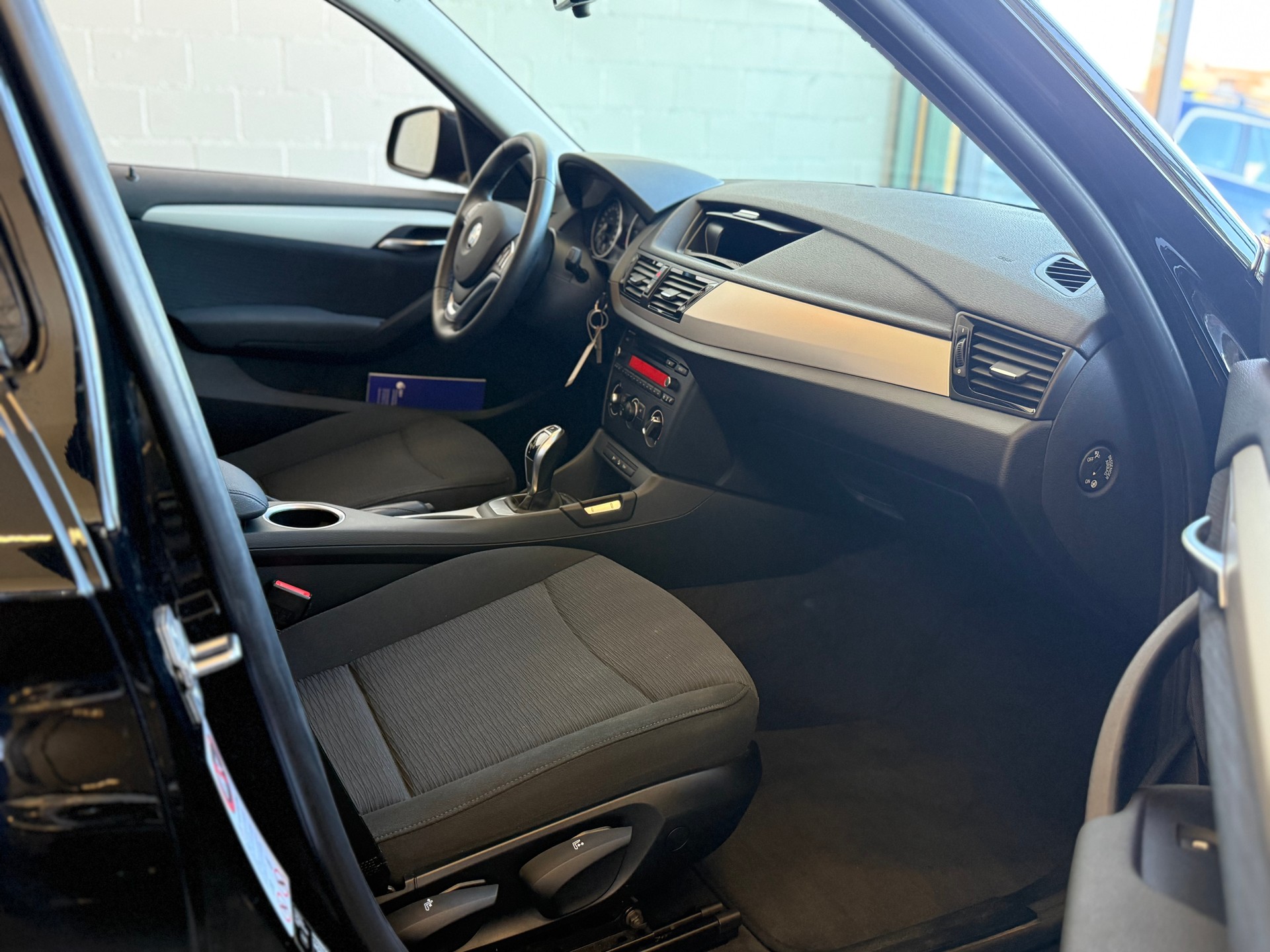 BMW X1 xDrive 18d Steptronic-image-7