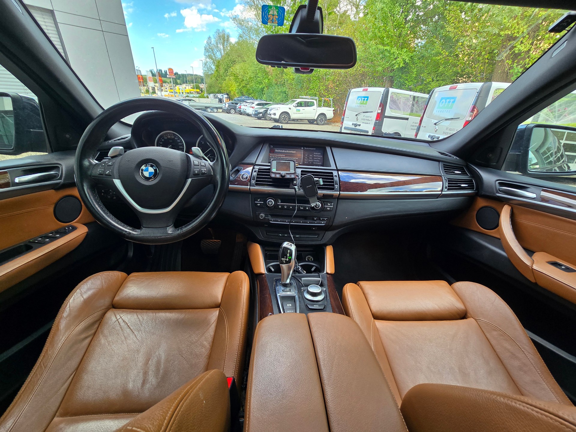 BMW X6 xDrive 50i Steptronic-image-10