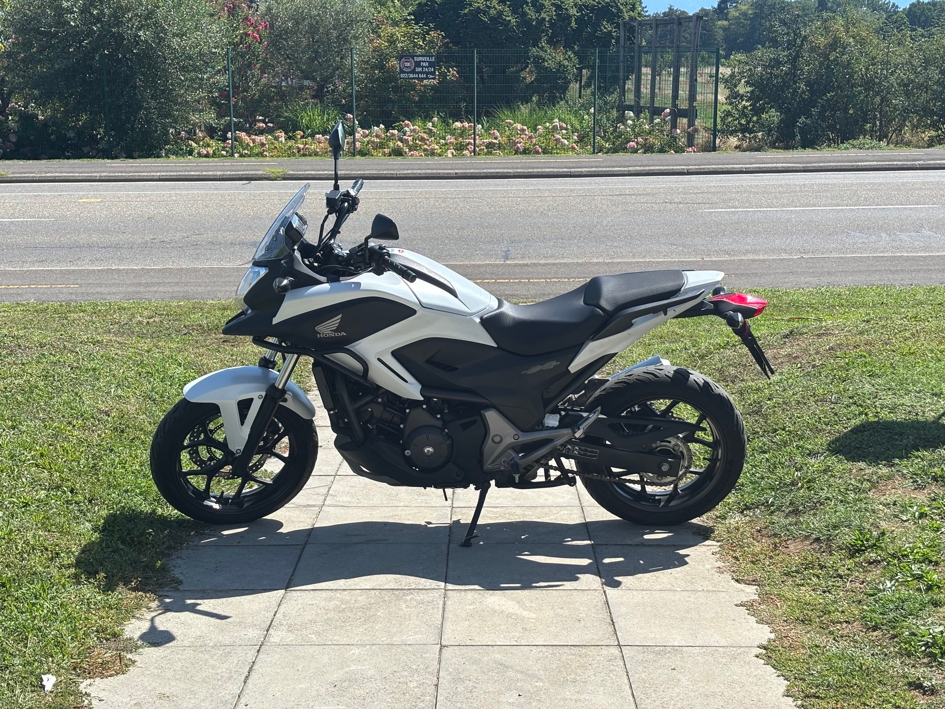 HONDA NC 750 X DTC ABS-showroom-element-3