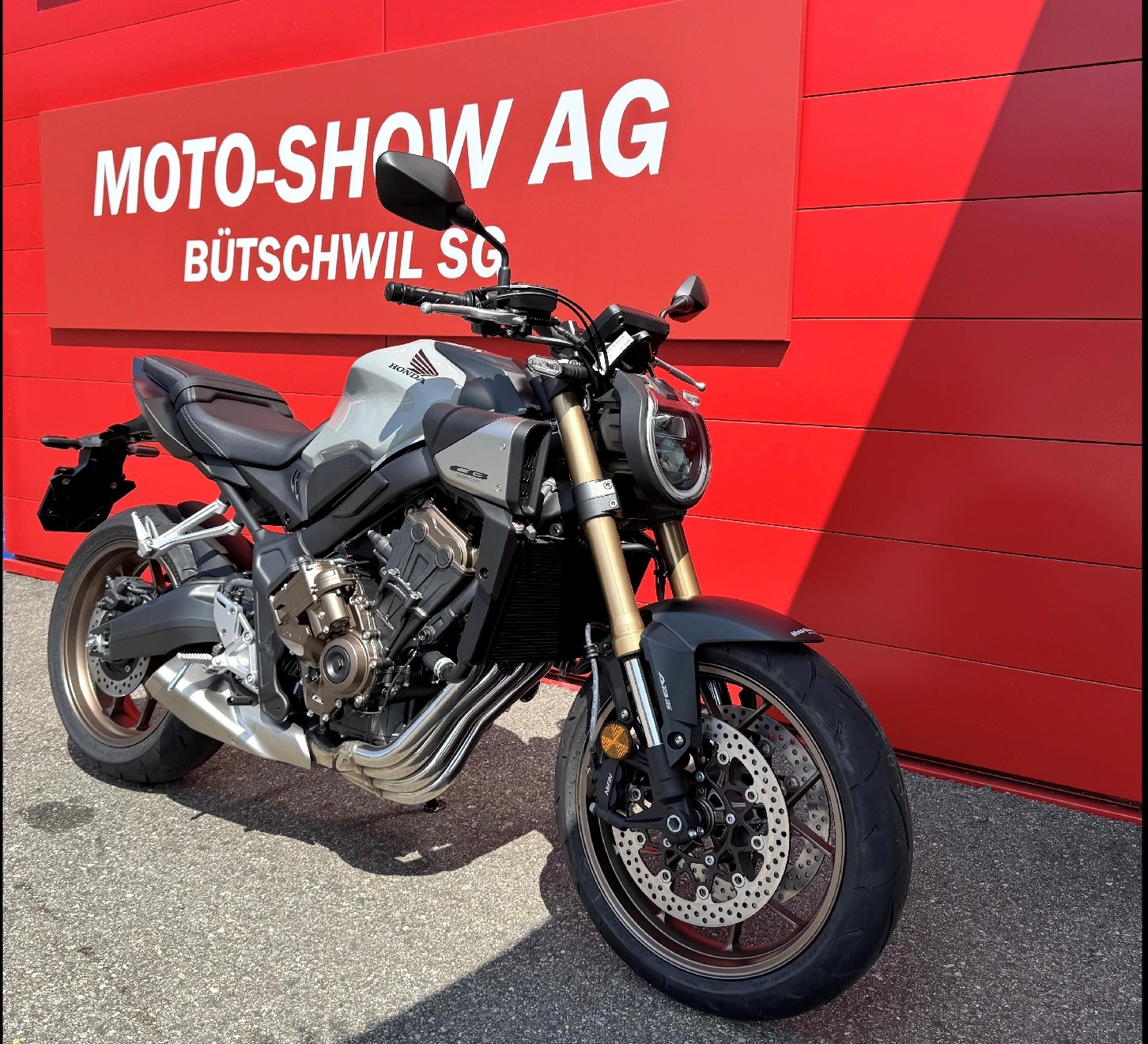 HONDA CB 650 R E-Clutch-showroom-element-2