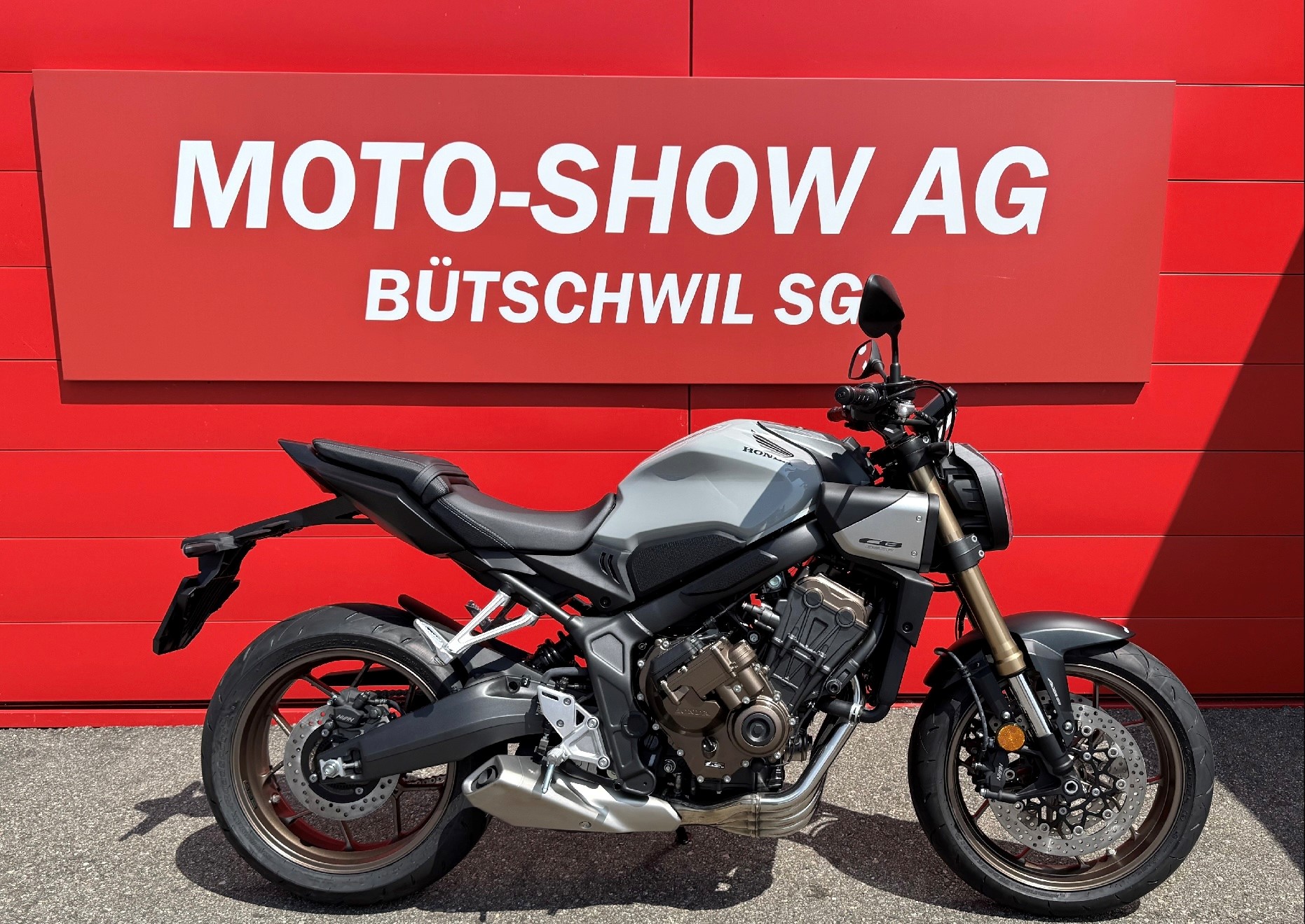 HONDA CB 650 R E-Clutch