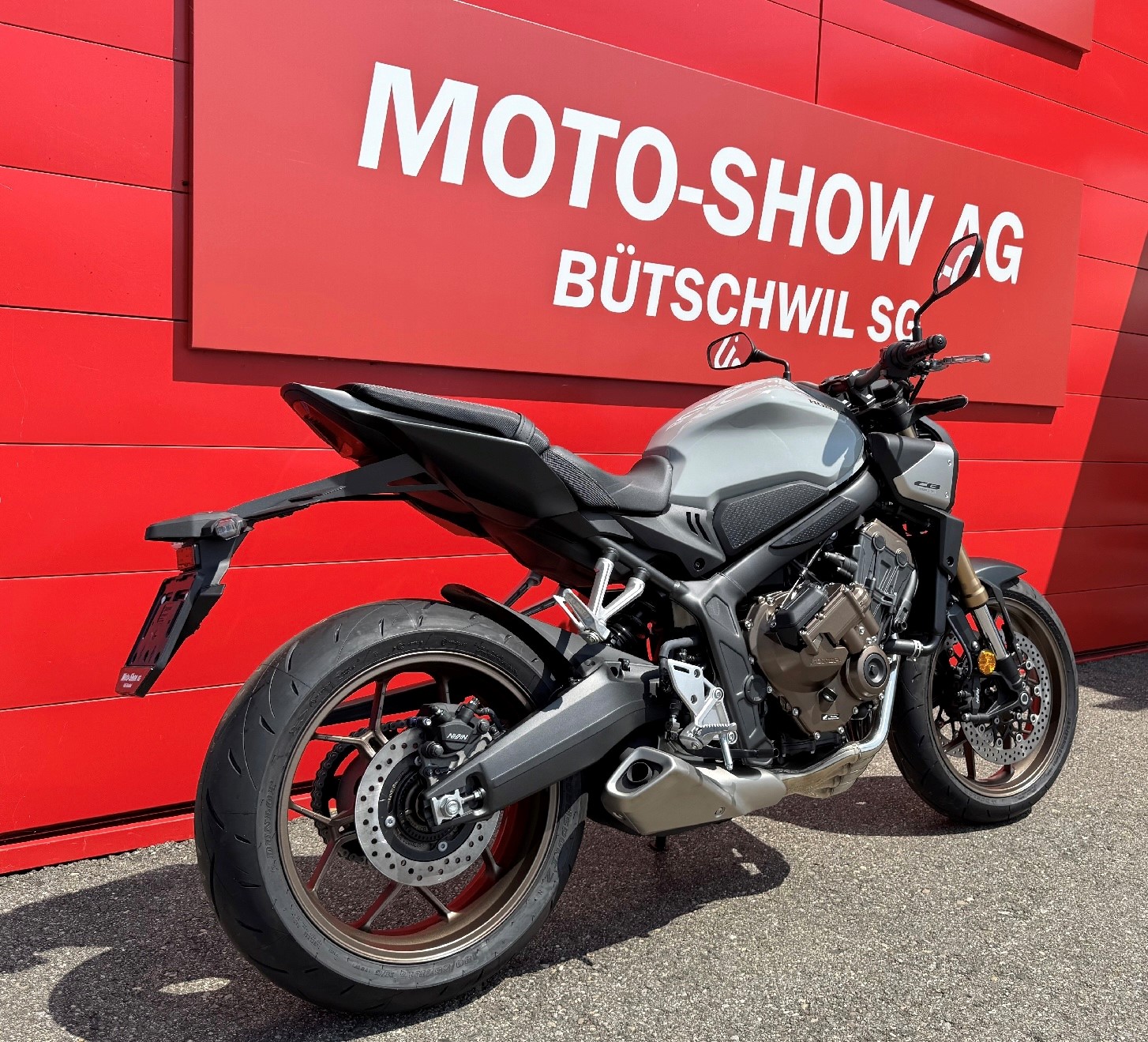 HONDA CB 650 R E-Clutch-showroom-element-1