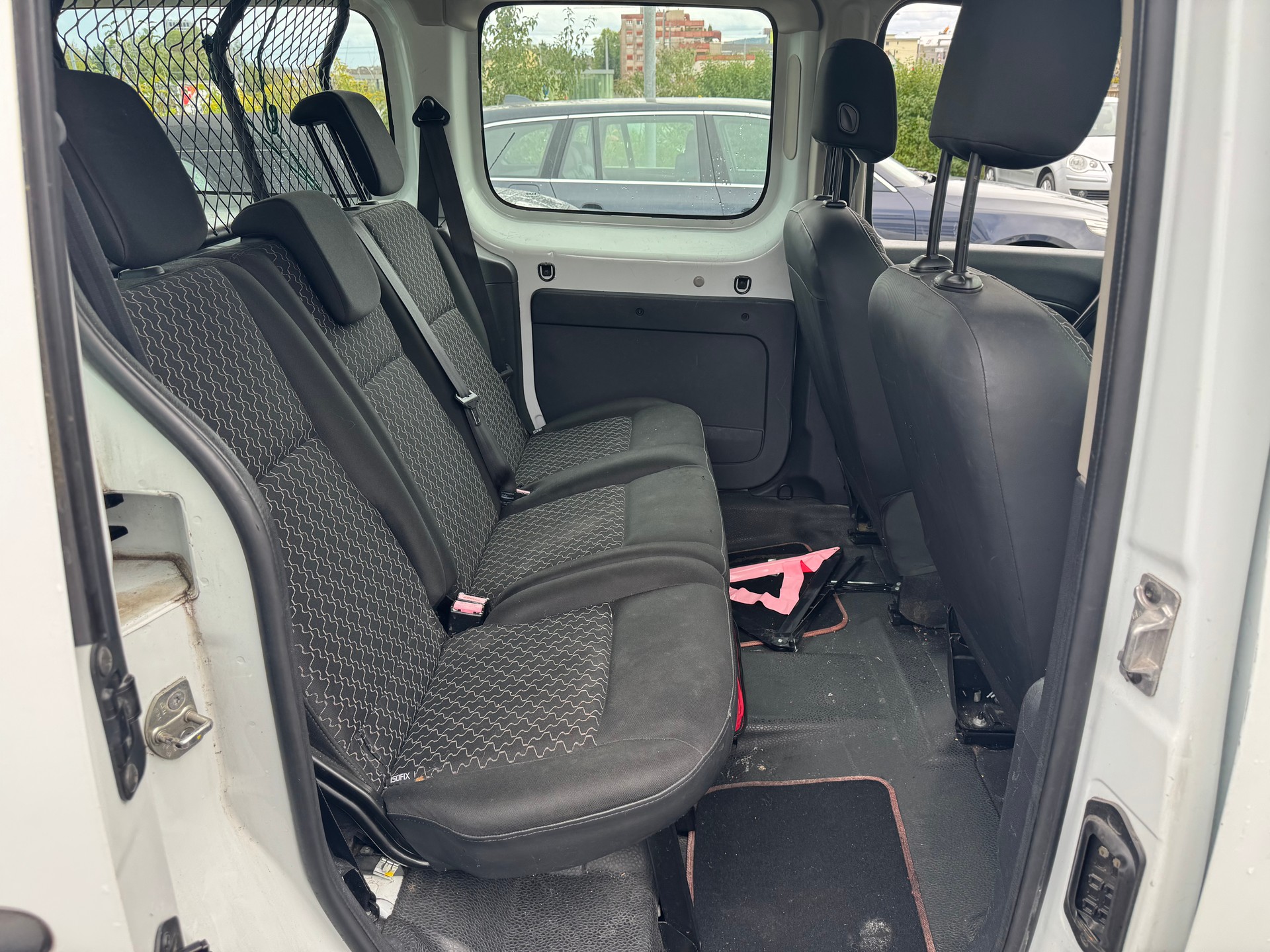 RENAULT Kangoo Maxi dCi 90 2 Plätze / 2 places-image-5