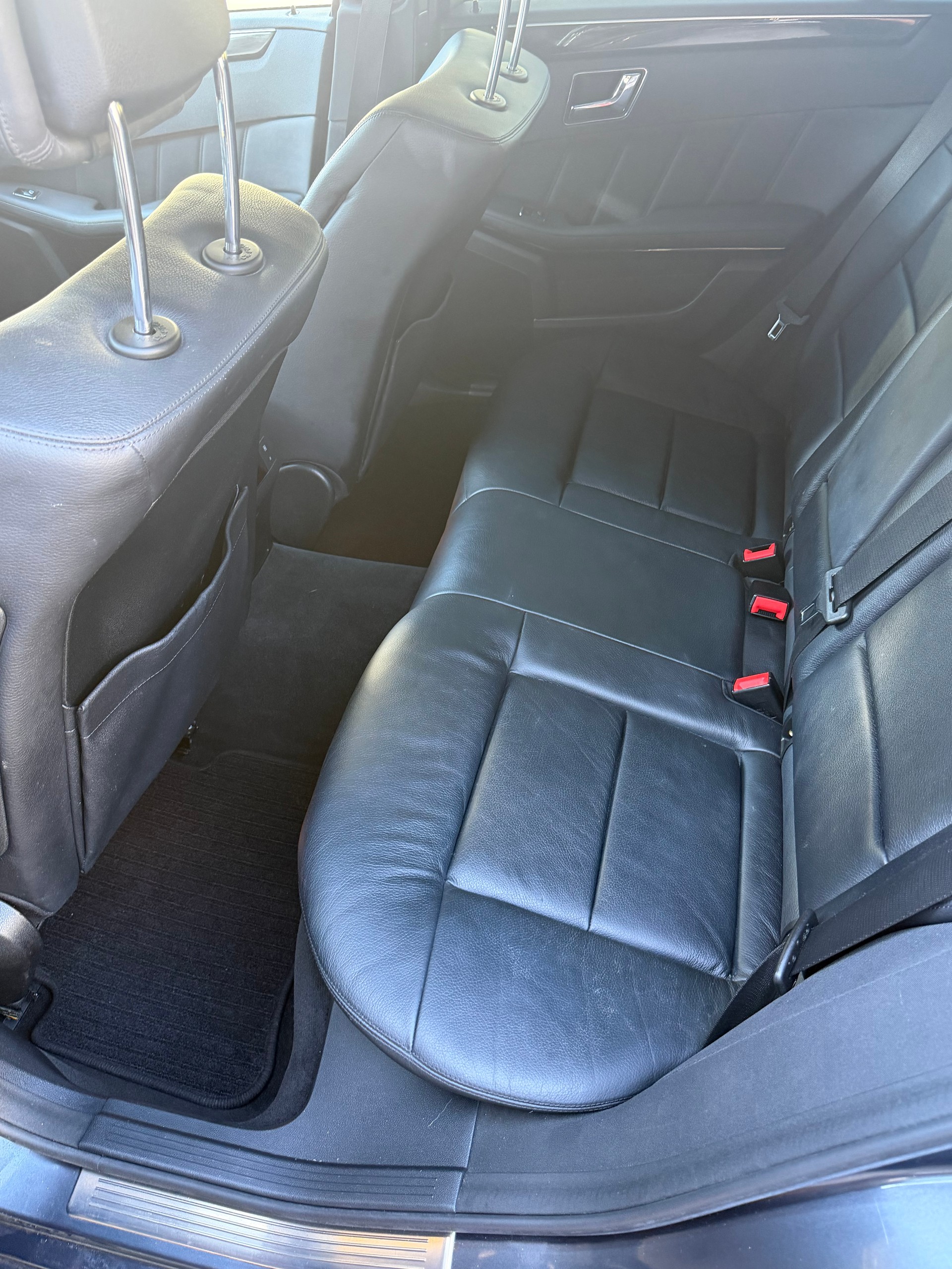 MERCEDES-BENZ E 350 CDI BlueEfficiency 4Matic 7G-Tronic-image-5