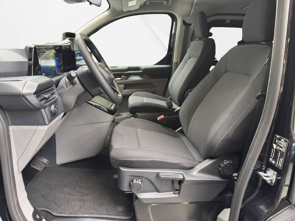 FORD Tourneo Custom 340 L1 2.5 Duratec 233 Titanium PHEV-image-4