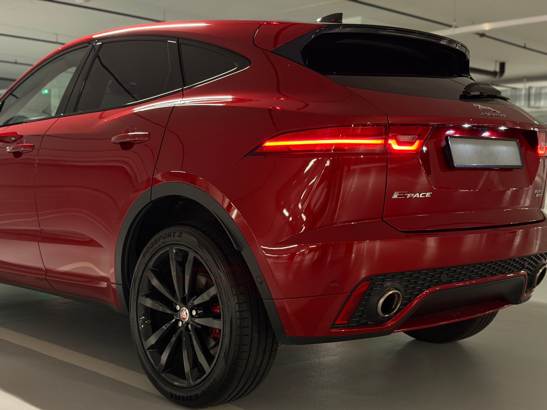 JAGUAR E-Pace 2.0 P250 R-Dynamic S AWD Automatik-image-5