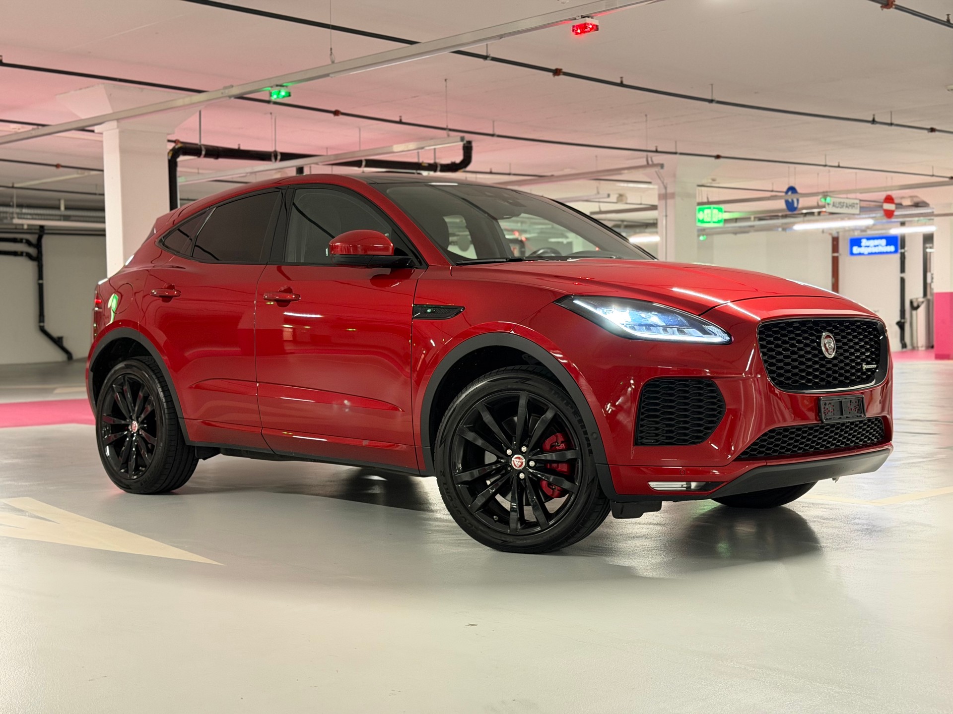 JAGUAR E-Pace 2.0 P250 R-Dynamic S AWD Automatik-image-0