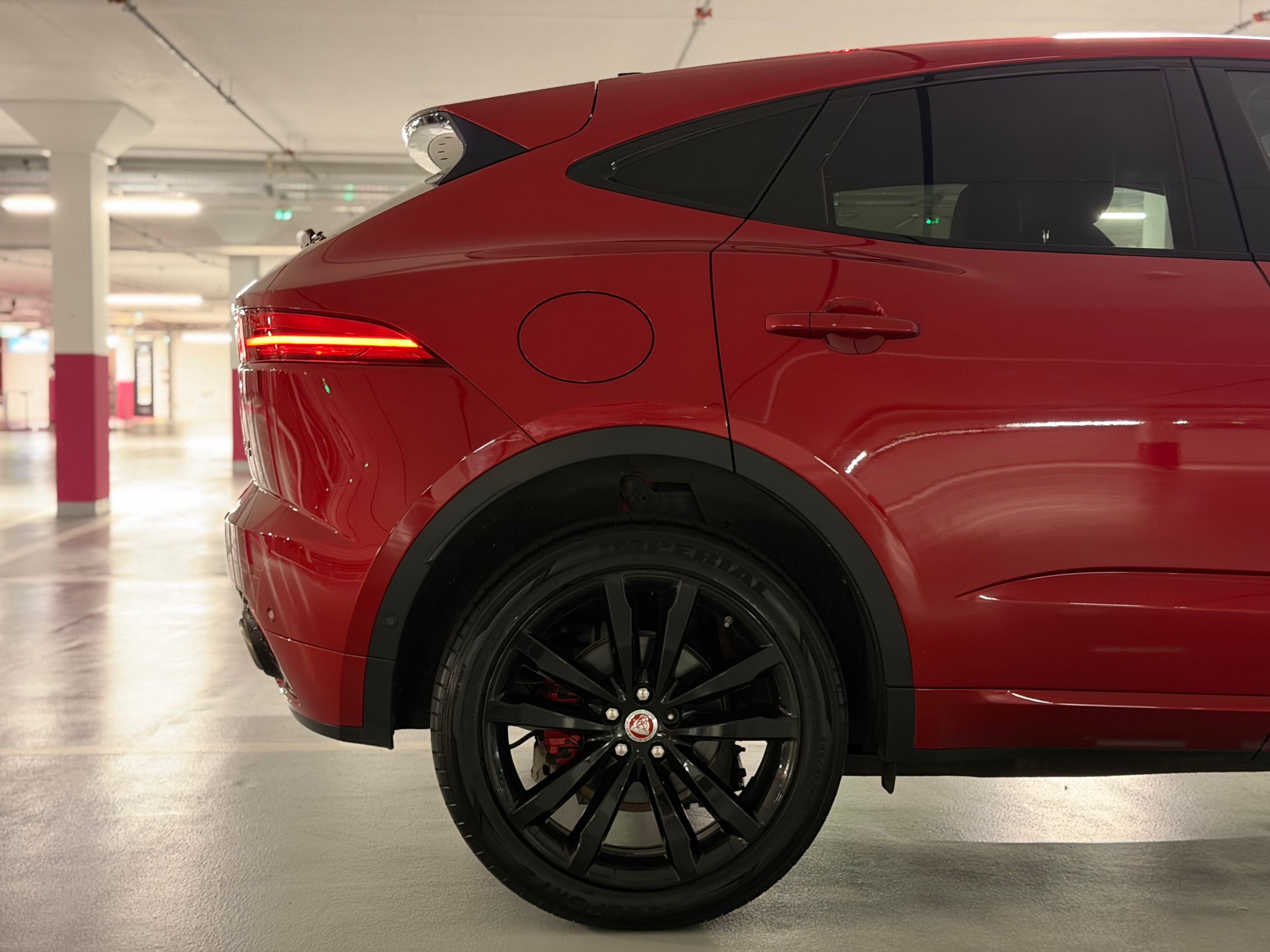 JAGUAR E-Pace 2.0 P250 R-Dynamic S AWD Automatik-image-16