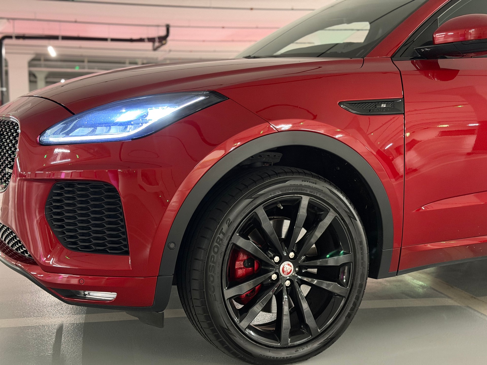 JAGUAR E-Pace 2.0 P250 R-Dynamic S AWD Automatik-image-1