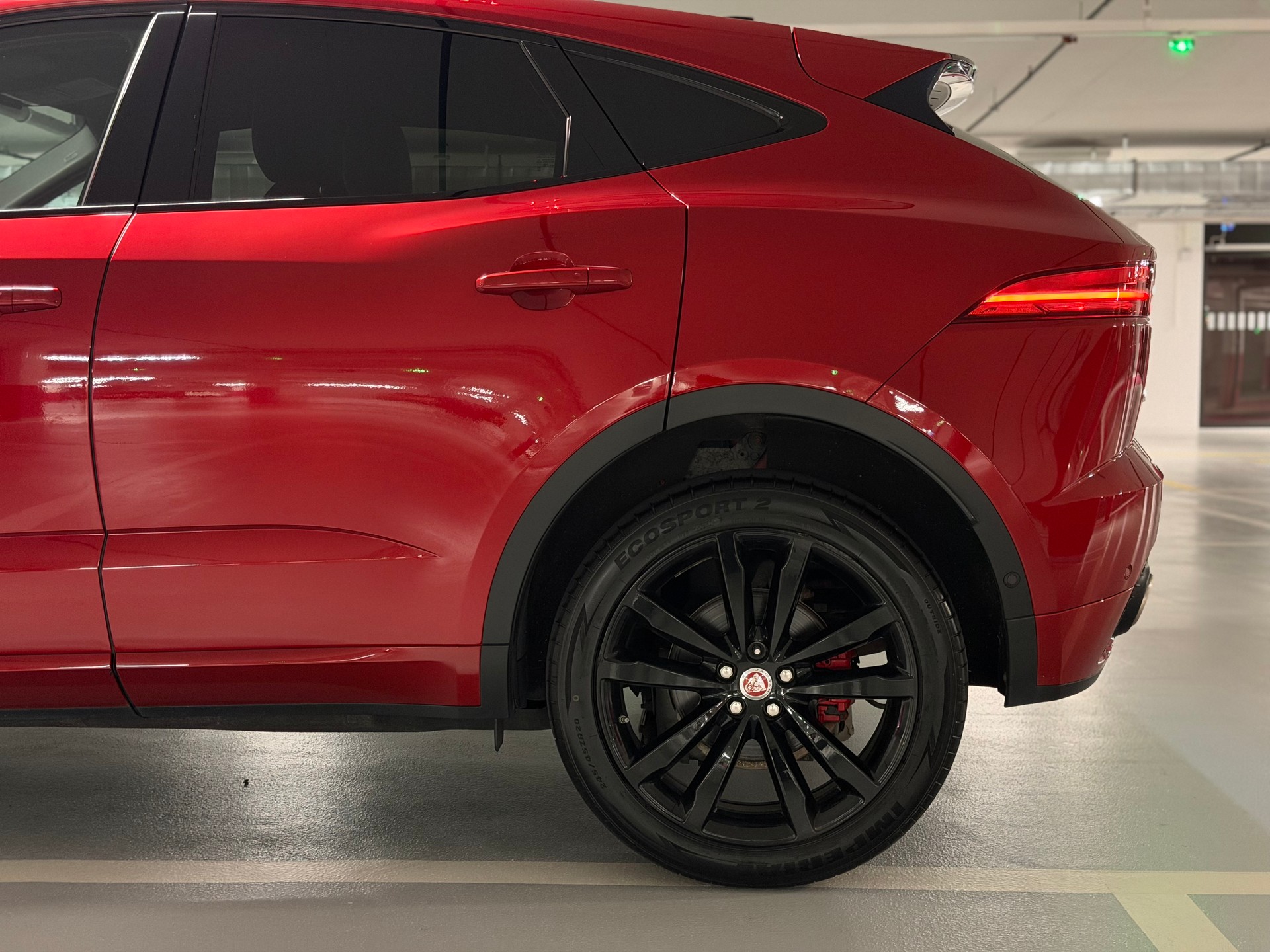 JAGUAR E-Pace 2.0 P250 R-Dynamic S AWD Automatik-image-3
