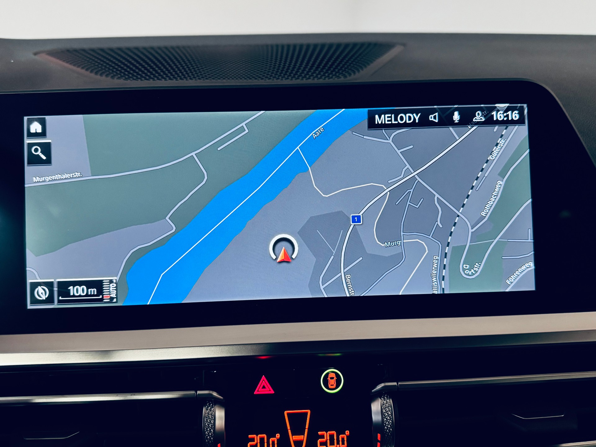 BMW 330d xDrive 48V Touring M Sport Steptronic-image-19