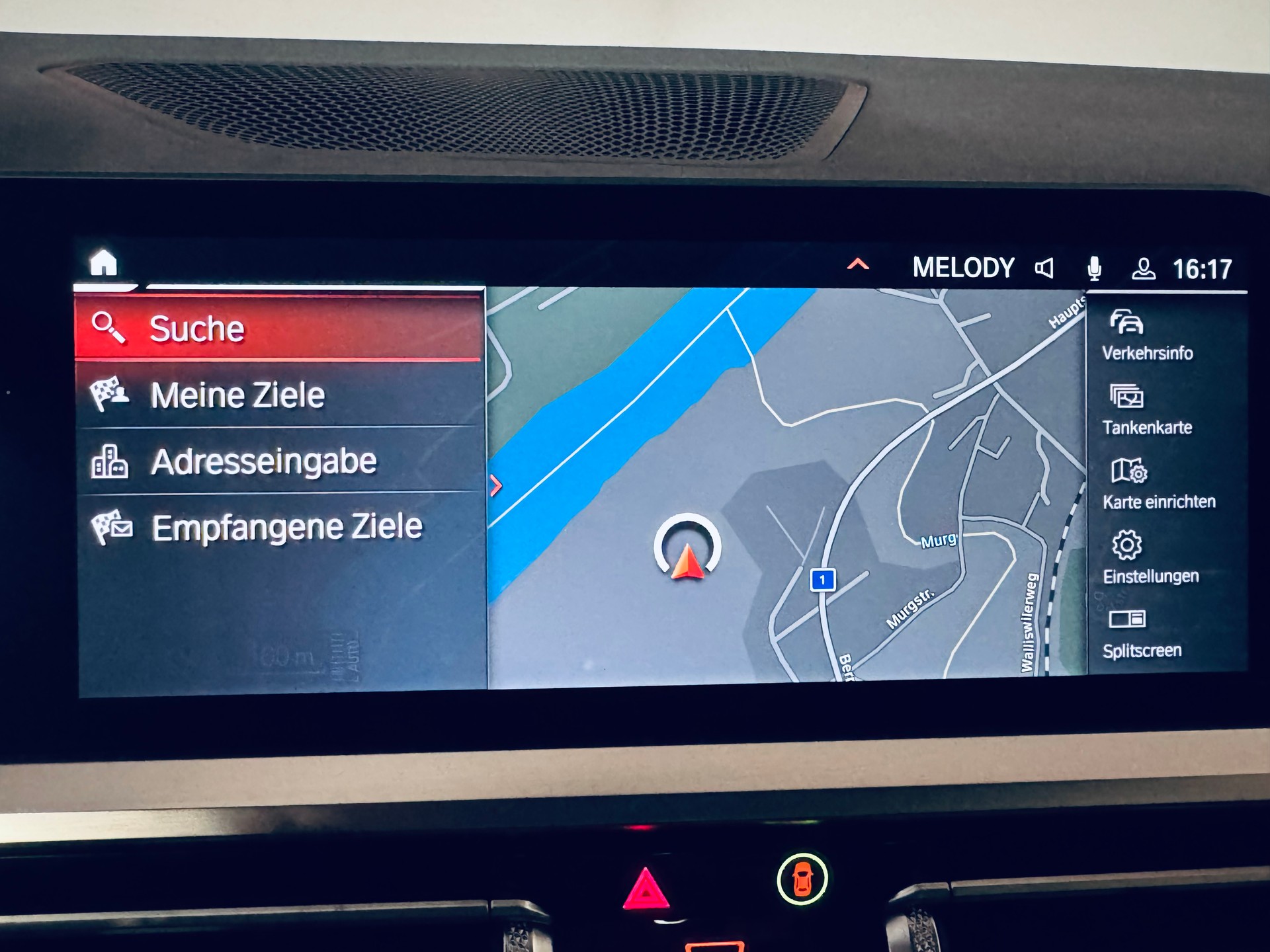 BMW 330d xDrive 48V Touring M Sport Steptronic-image-23