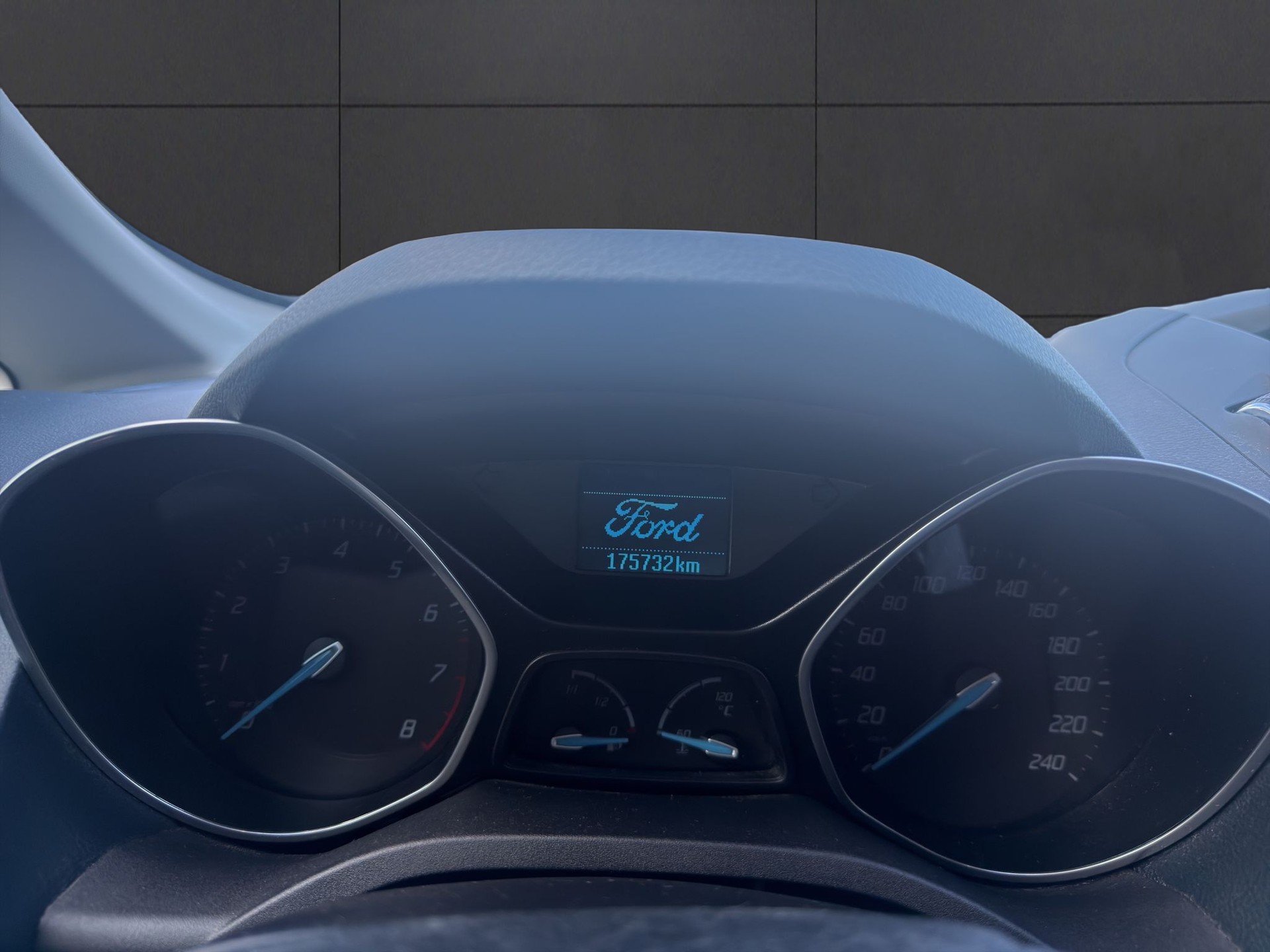 FORD C-Max 1.6 Ti-VCT Carving-image-11