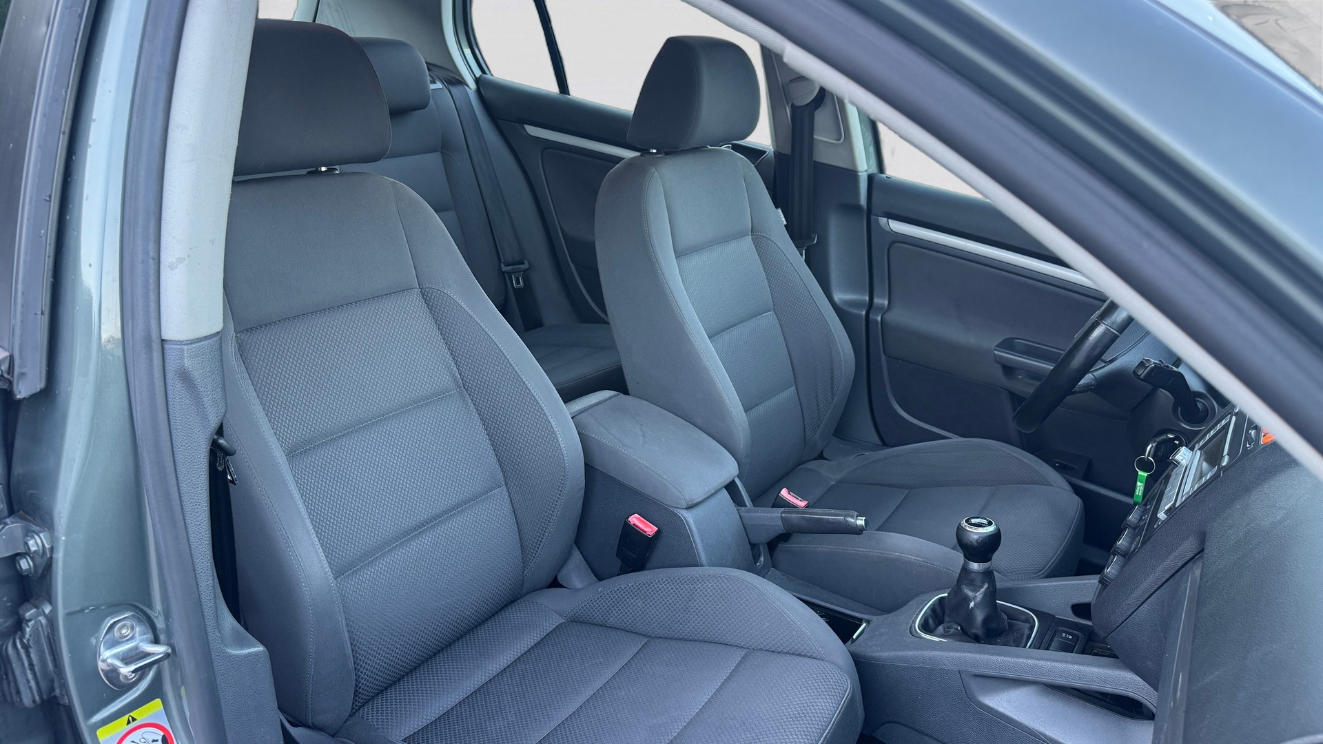 VW Golf 2.0 FSI 4Motion-image-14