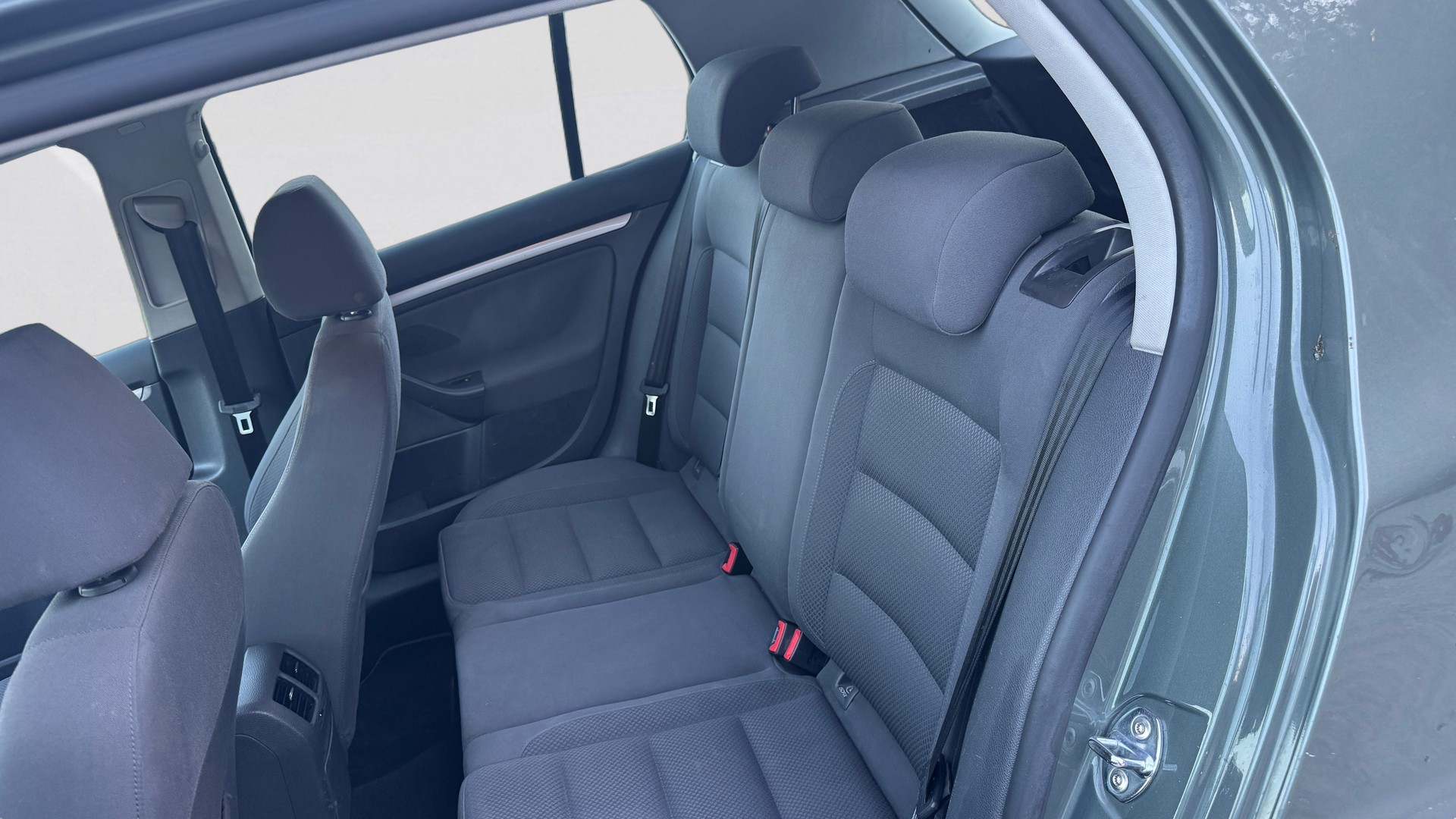 VW Golf 2.0 FSI 4Motion-image-10