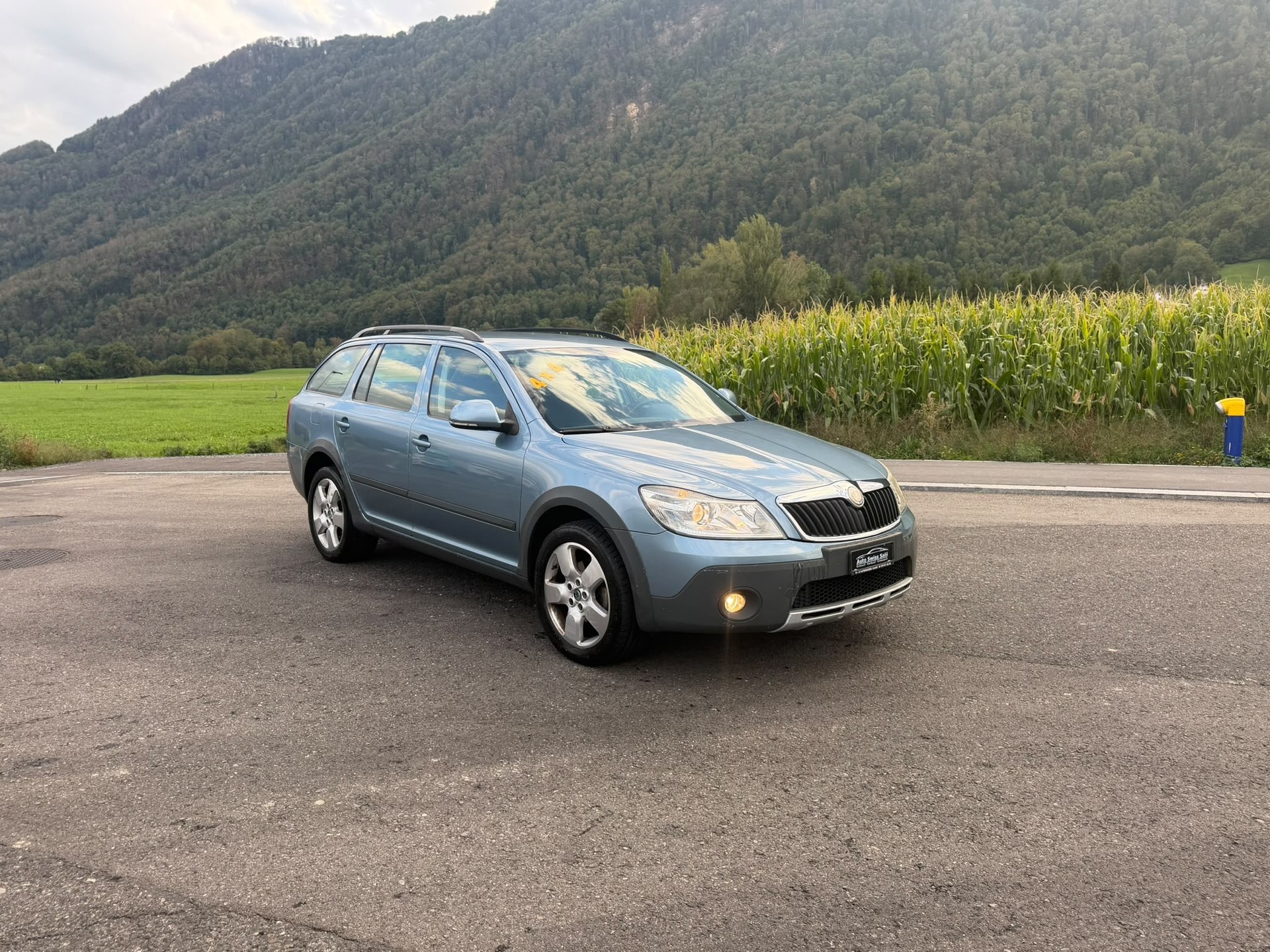 SKODA Octavia Combi 1.8 4x4-image-1