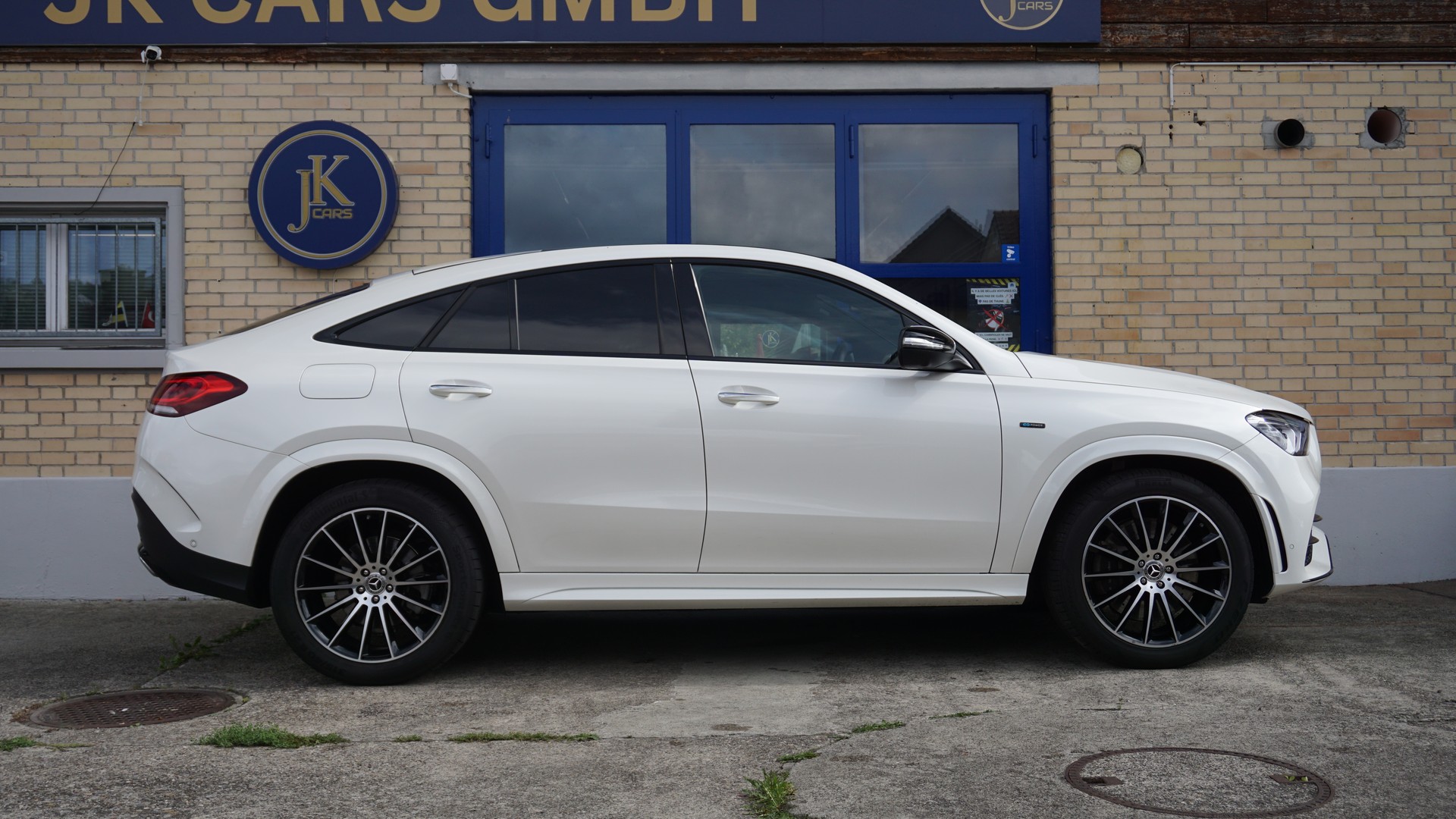 MERCEDES-BENZ GLE 350 de 4matic Coupé-image-5