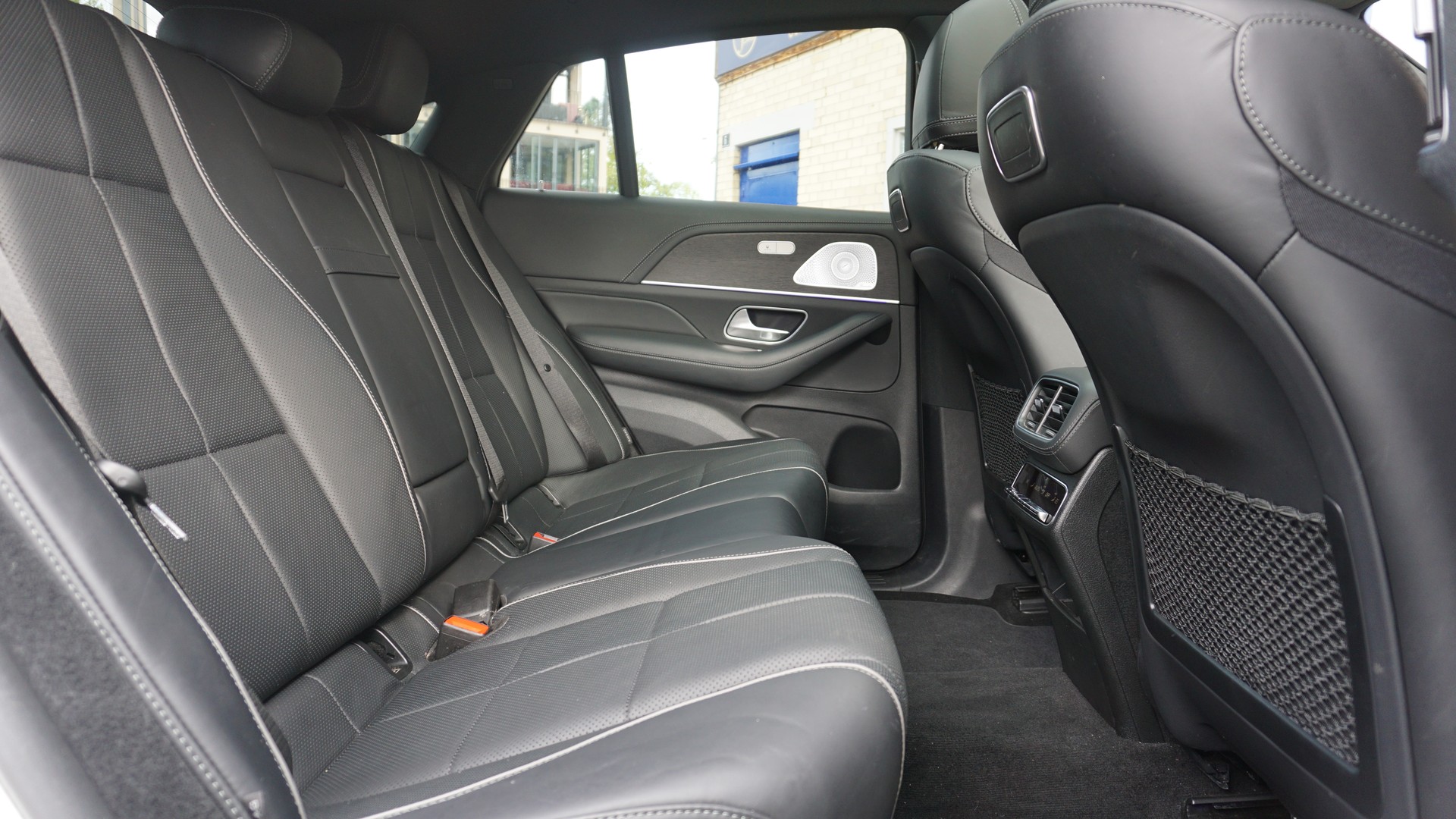 MERCEDES-BENZ GLE 350 de 4matic Coupé-image-17