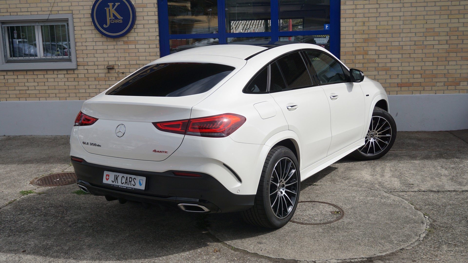 MERCEDES-BENZ GLE 350 de 4matic Coupé-image-9