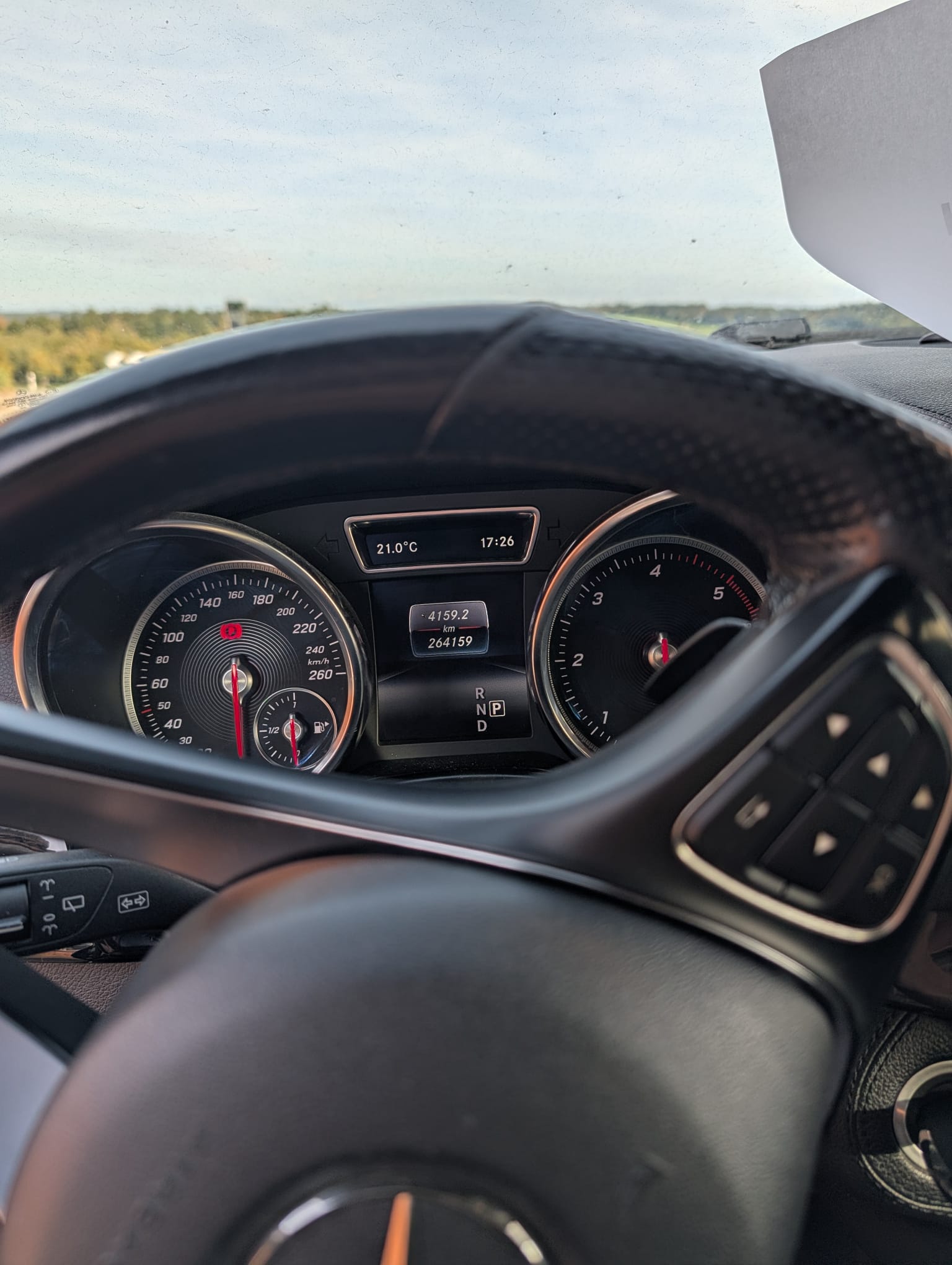 MERCEDES-BENZ GLE 350 d-image-4
