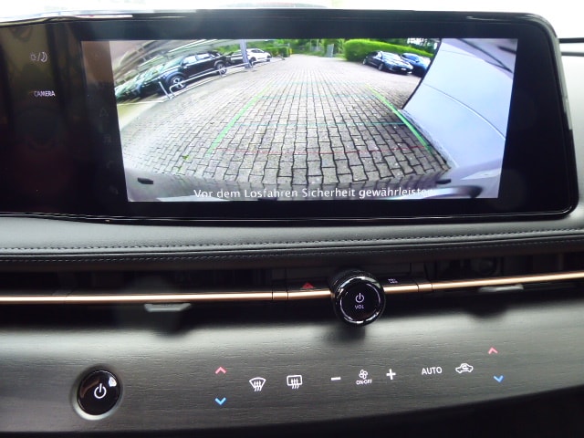 NISSAN Ariya 87 kWh Engage-image-8